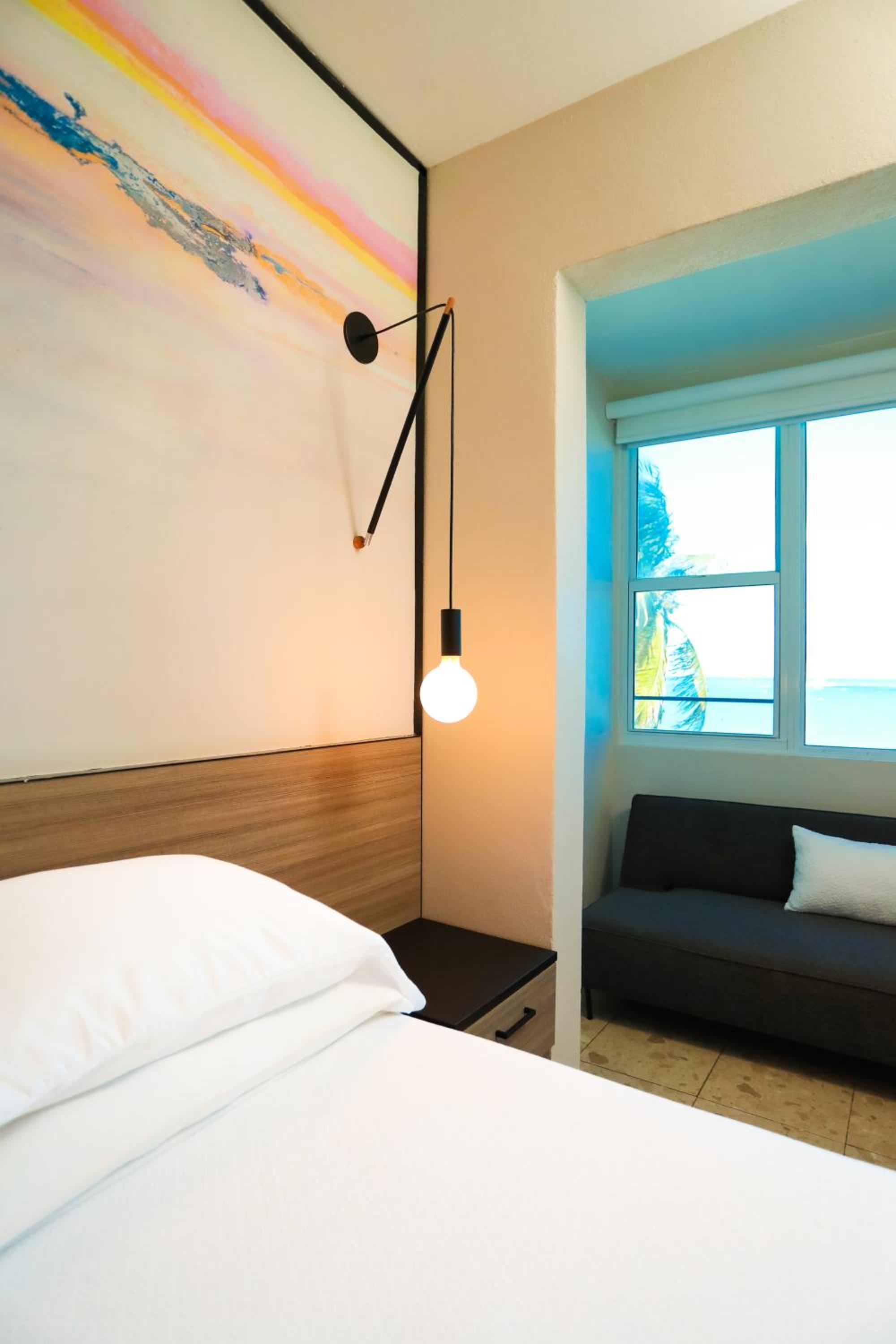 Tryst Ocean View King - Photo 7