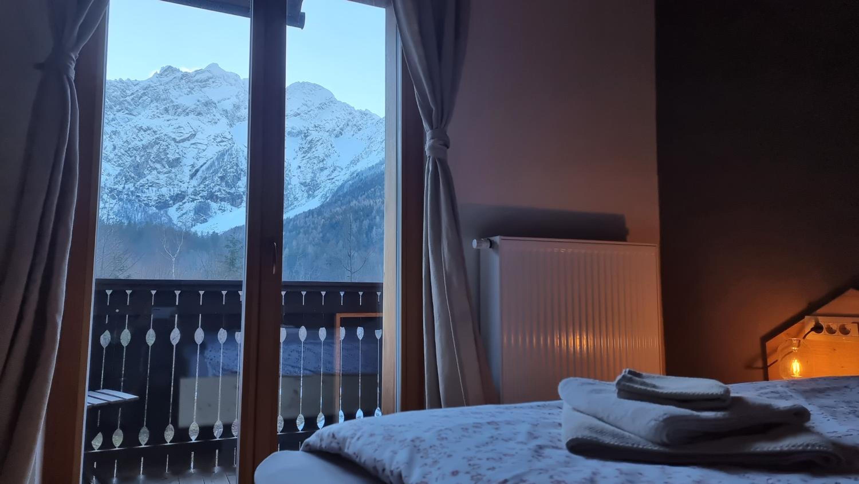Double Room with Private Bathroom photo 2
