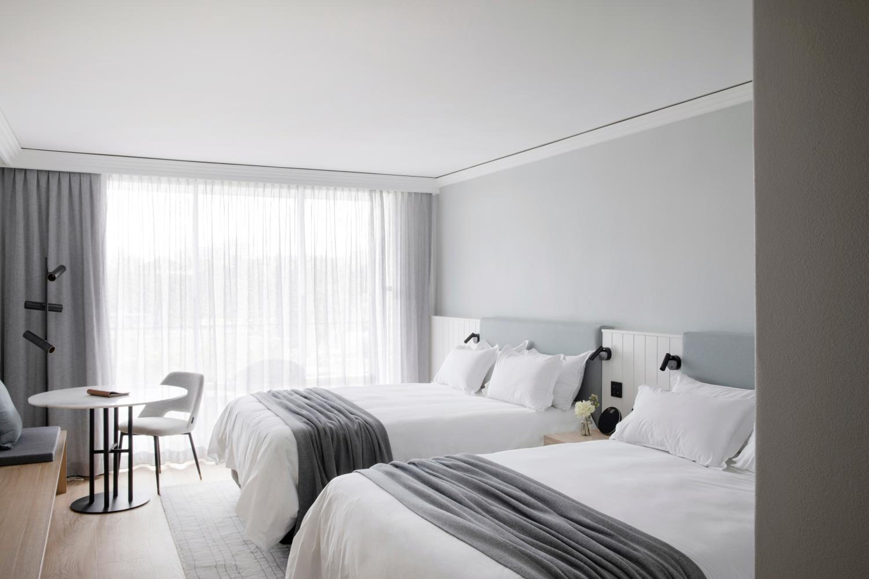 Deluxe Twin Room with Sunset View
