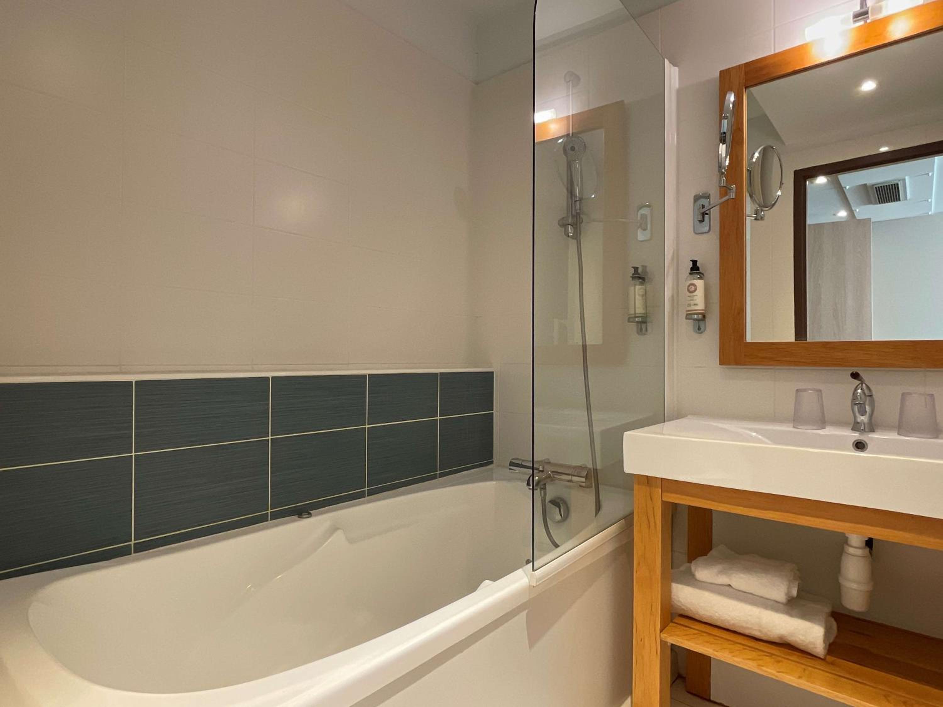 Superior Queen Room - Photo 4