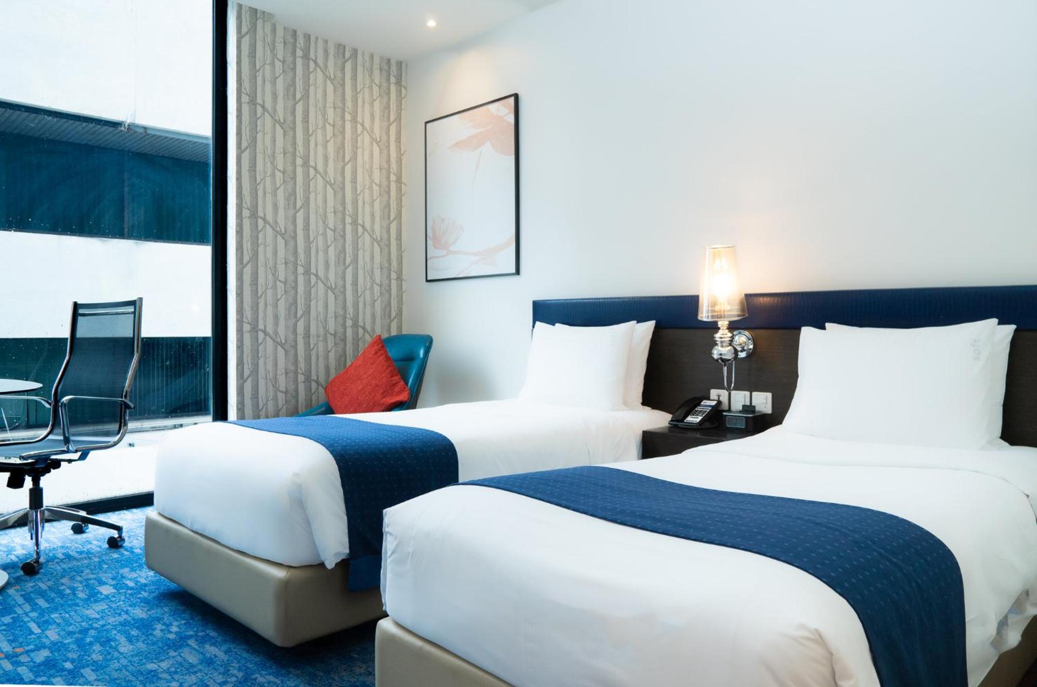 Standard Room with Free Breakfast thumbnail 5