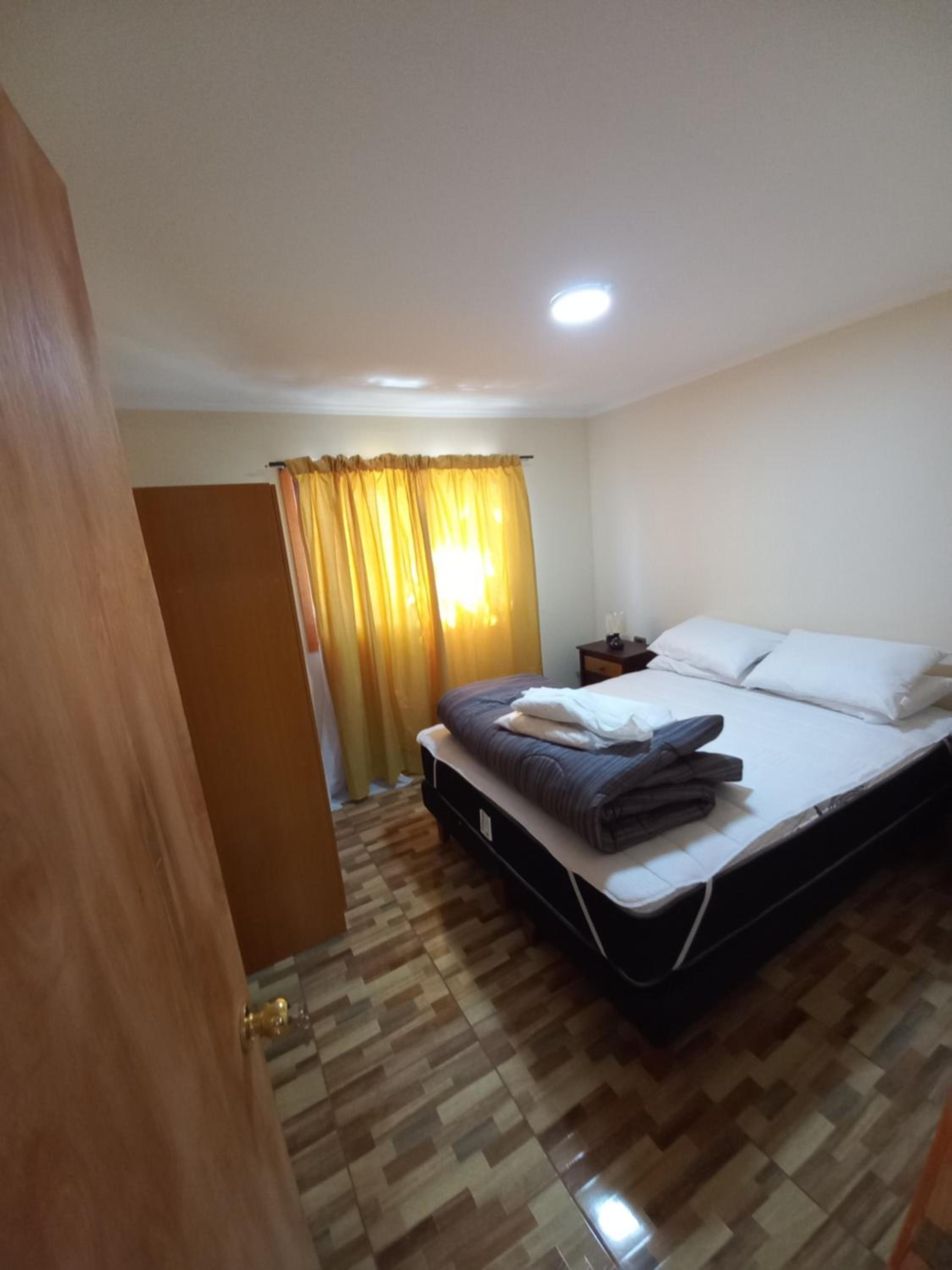 Three-Bedroom House photo 3