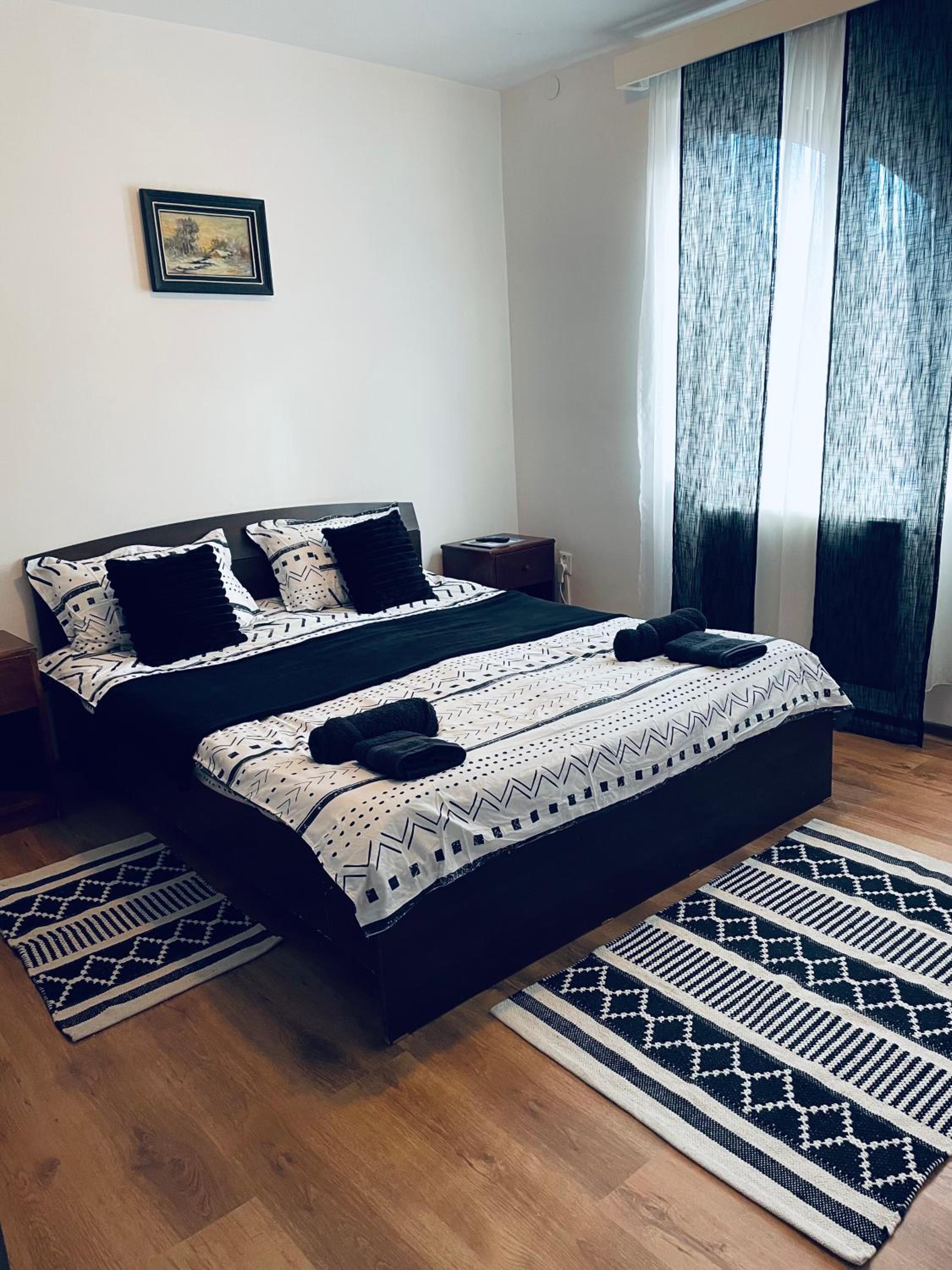 Double Room with Shared Bathroom photo 1