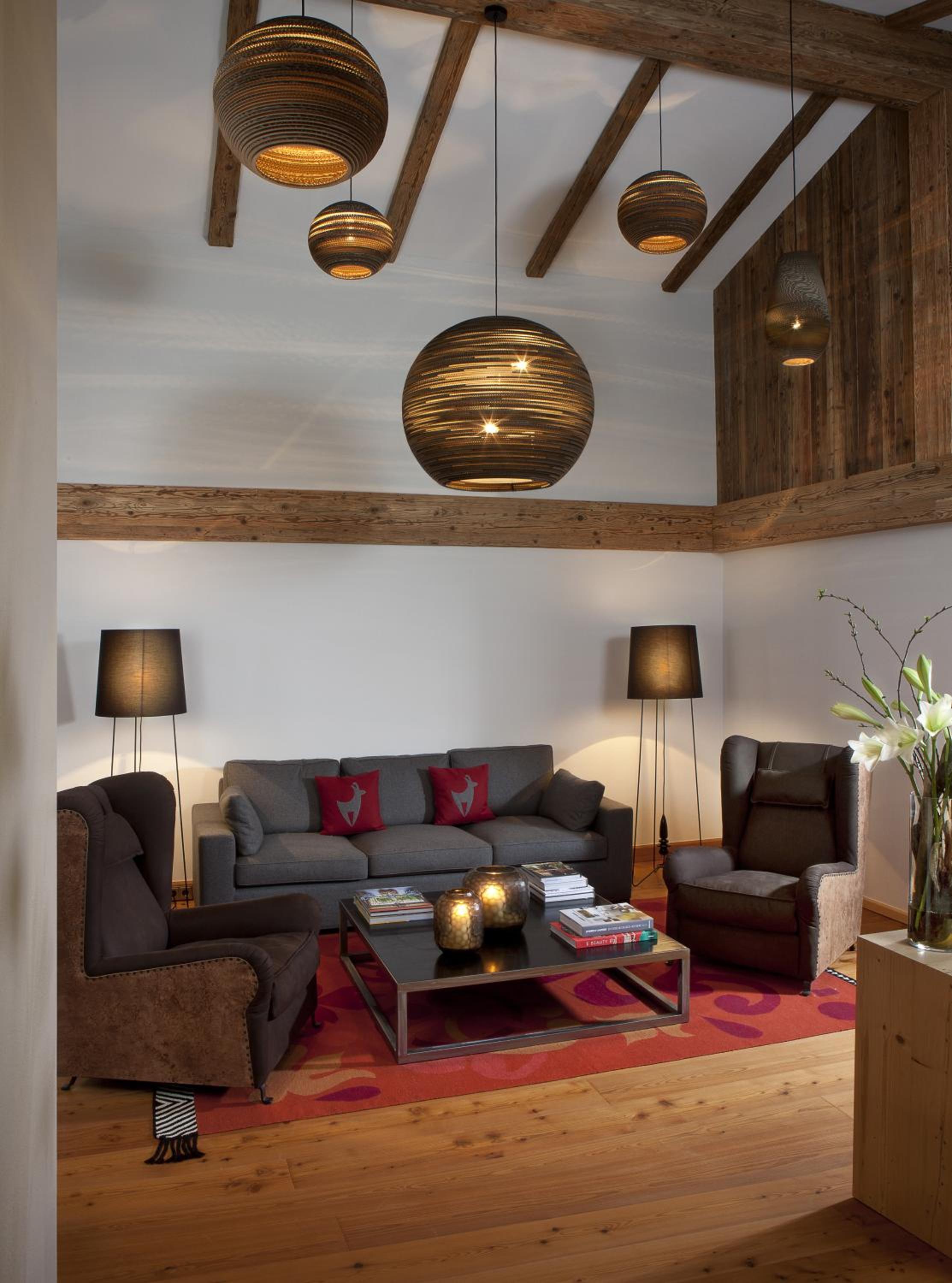 Suite - Photo 2
