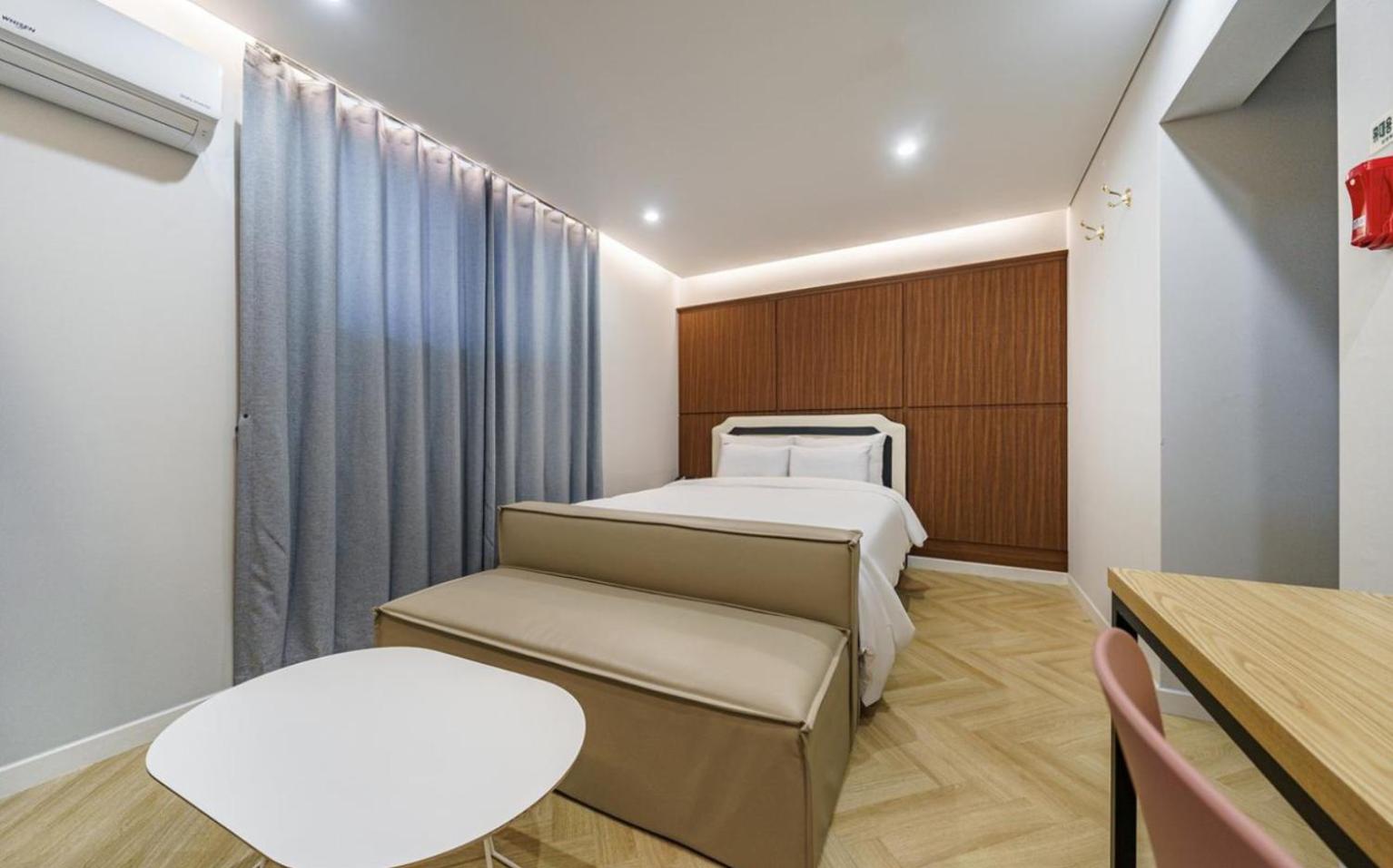 Premium Double Room - Photo 3