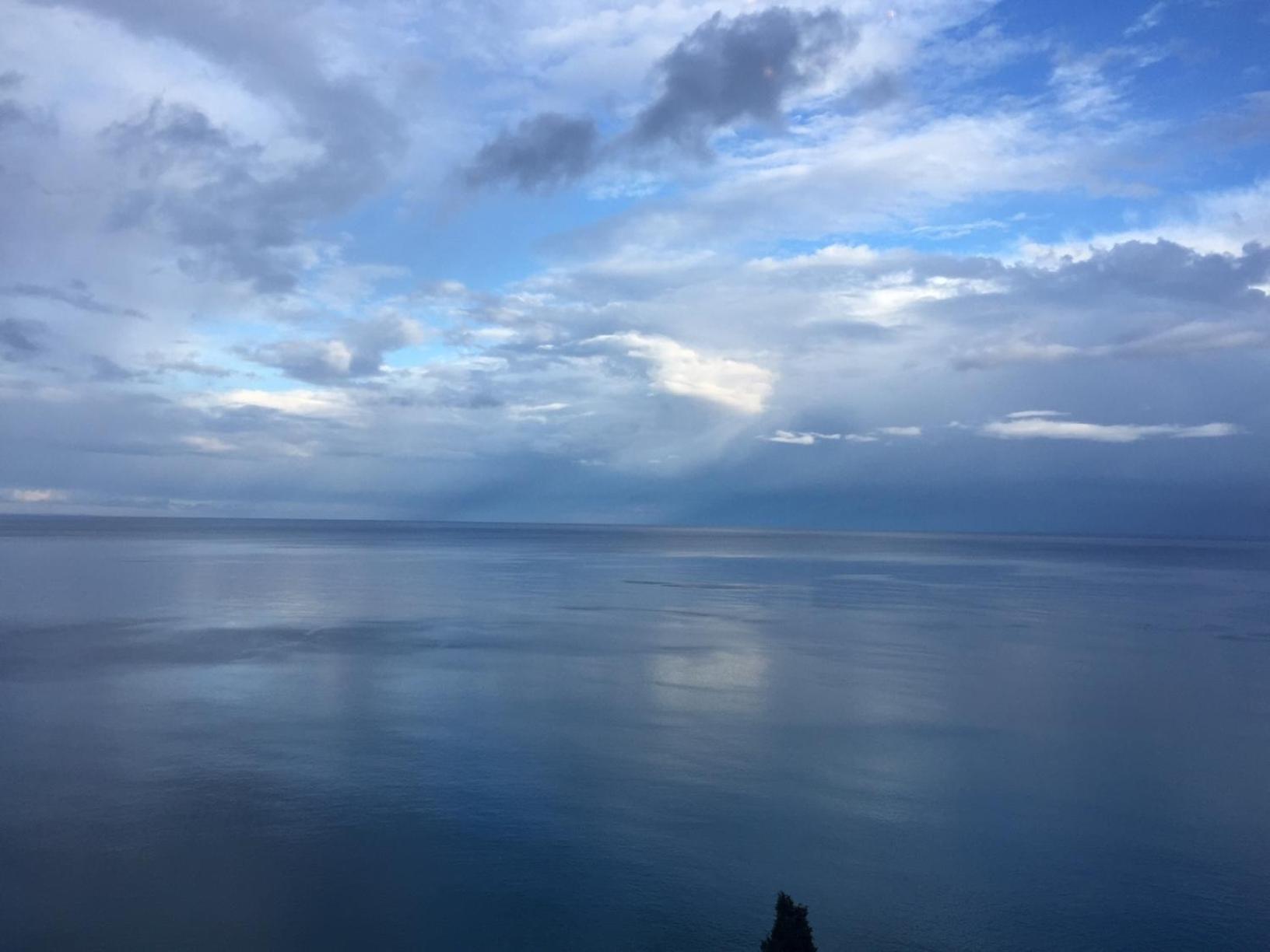 Double Room with Balcony and Sea View photo 3
