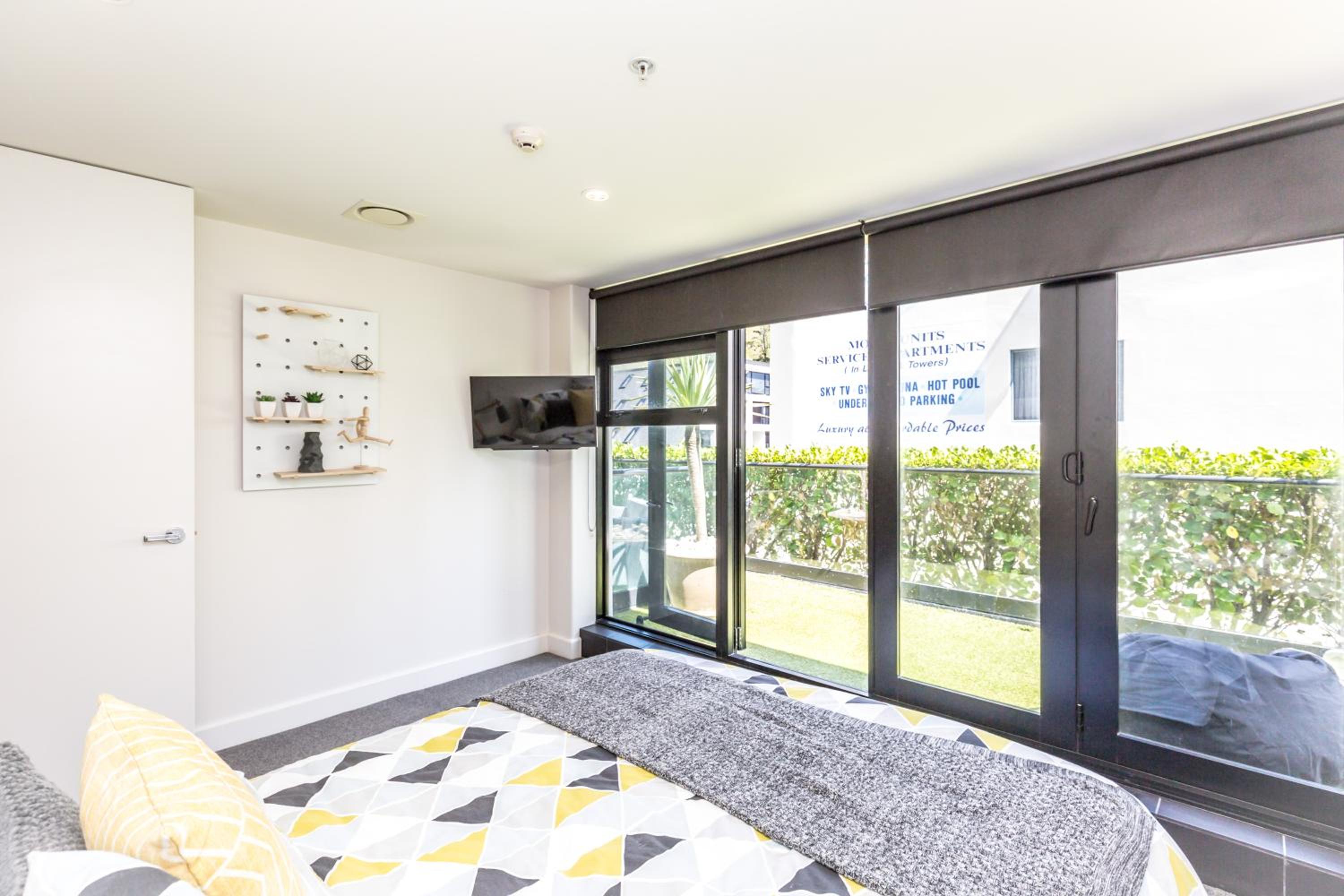 Apartment - Split Level