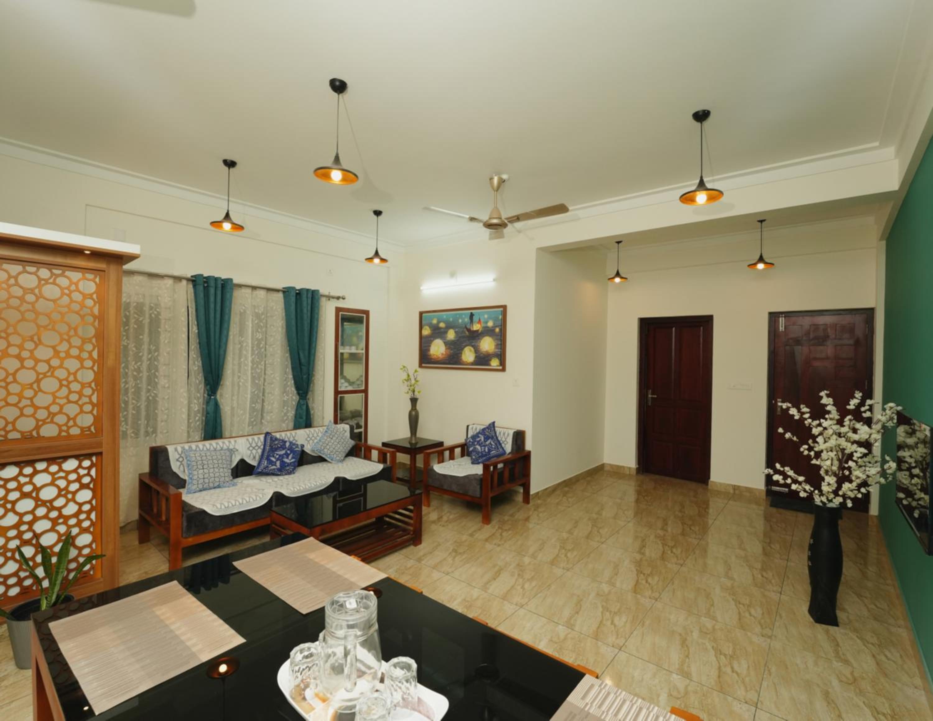 One-Bedroom Apartment - Photo 4