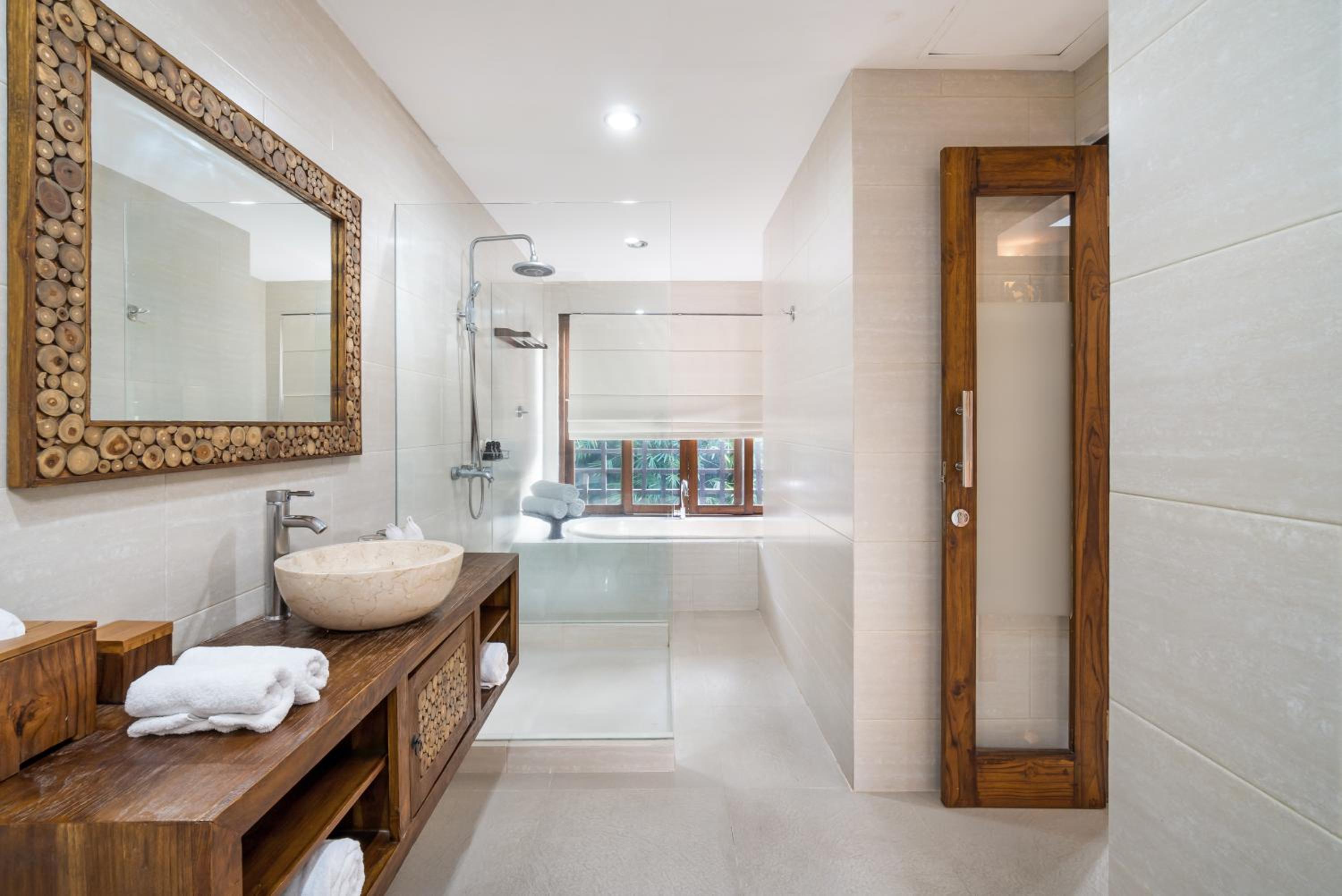 Executive Suite photo 2