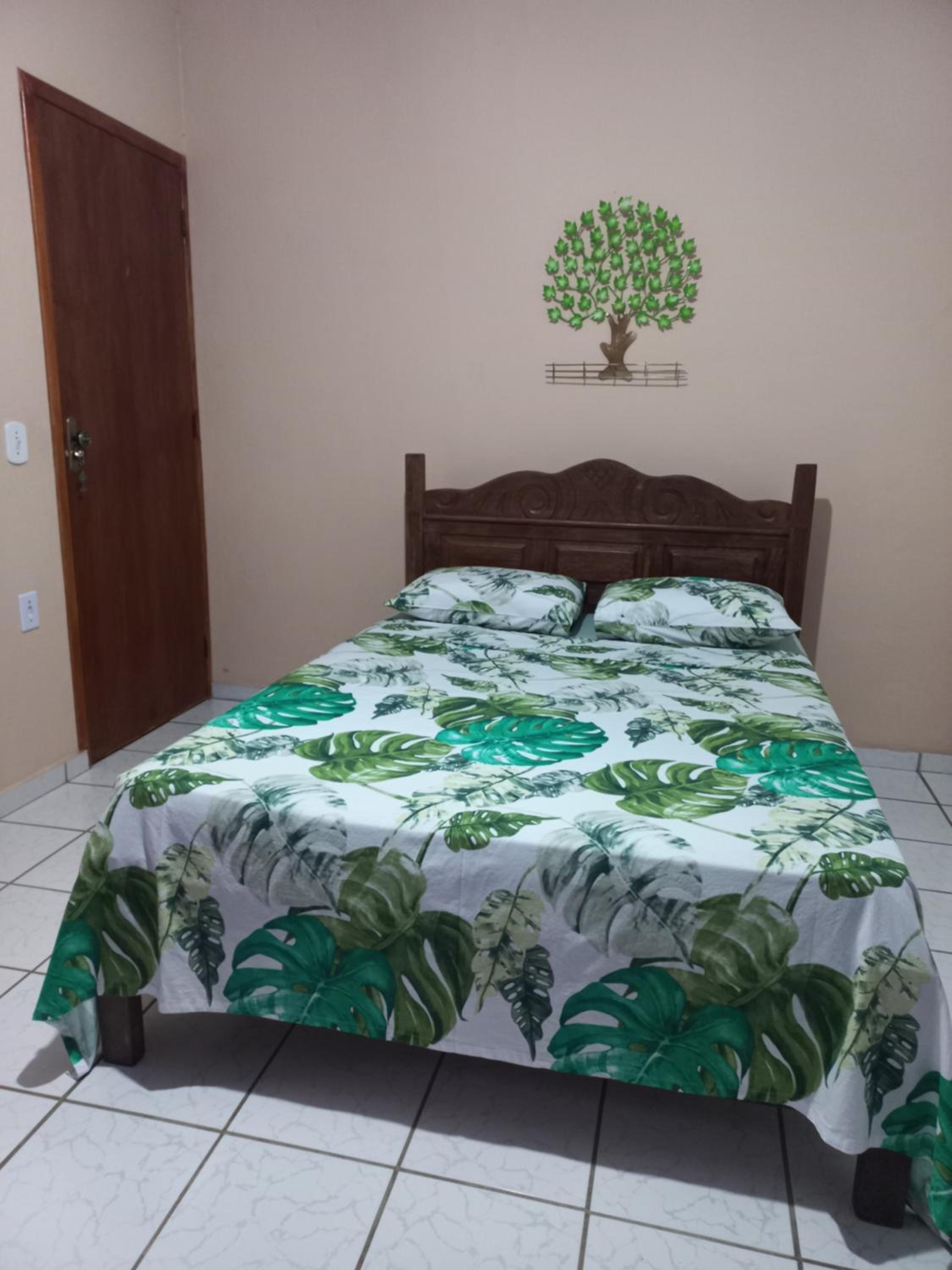 Family Room - Photo 3