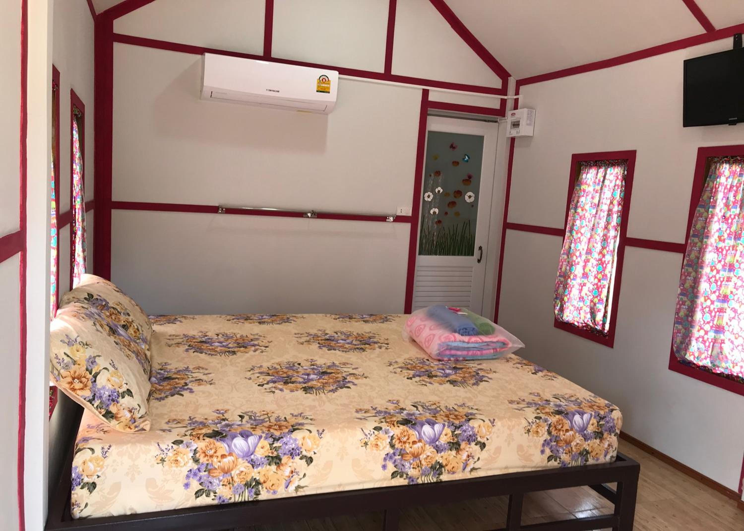 Queen Room