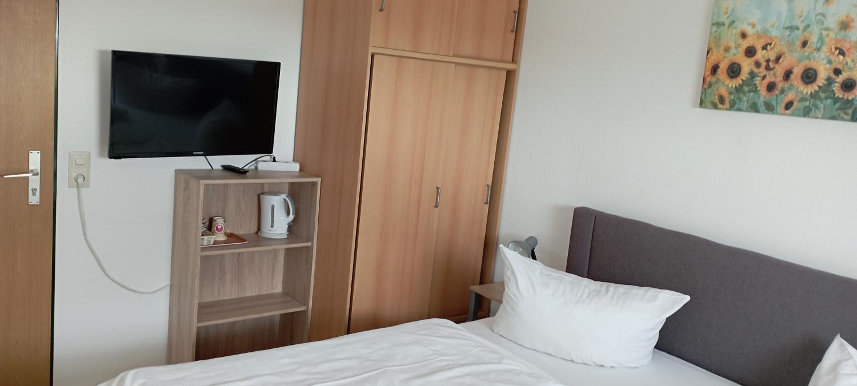 Double Room with Shared Bathroom