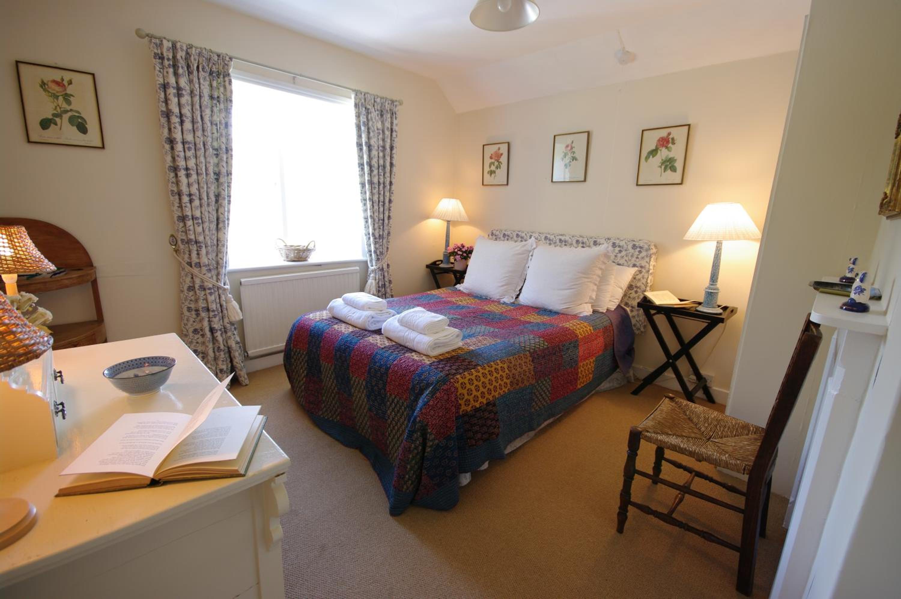 Three-Bedroom House photo 2