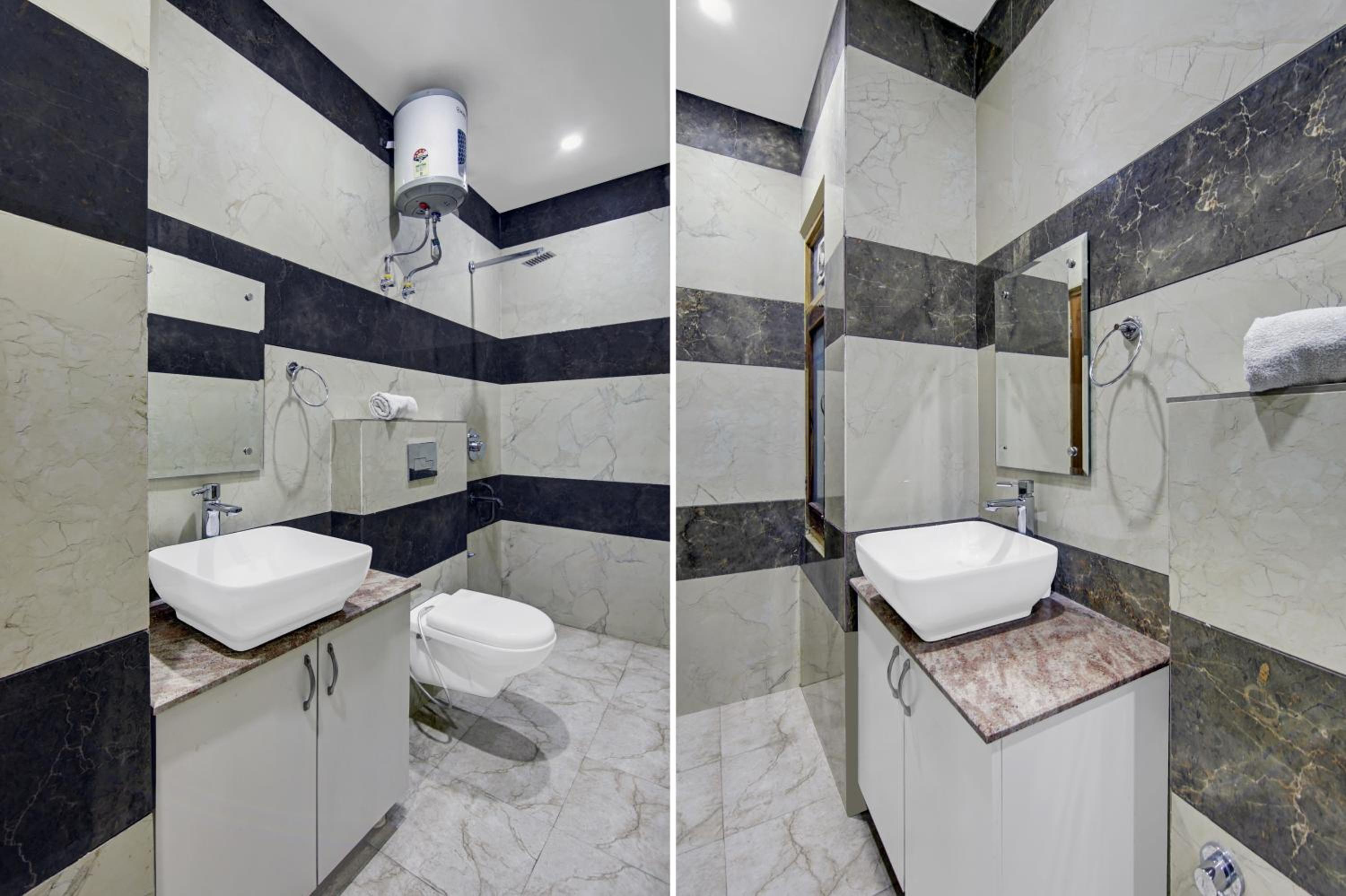 Double Room - Photo 12