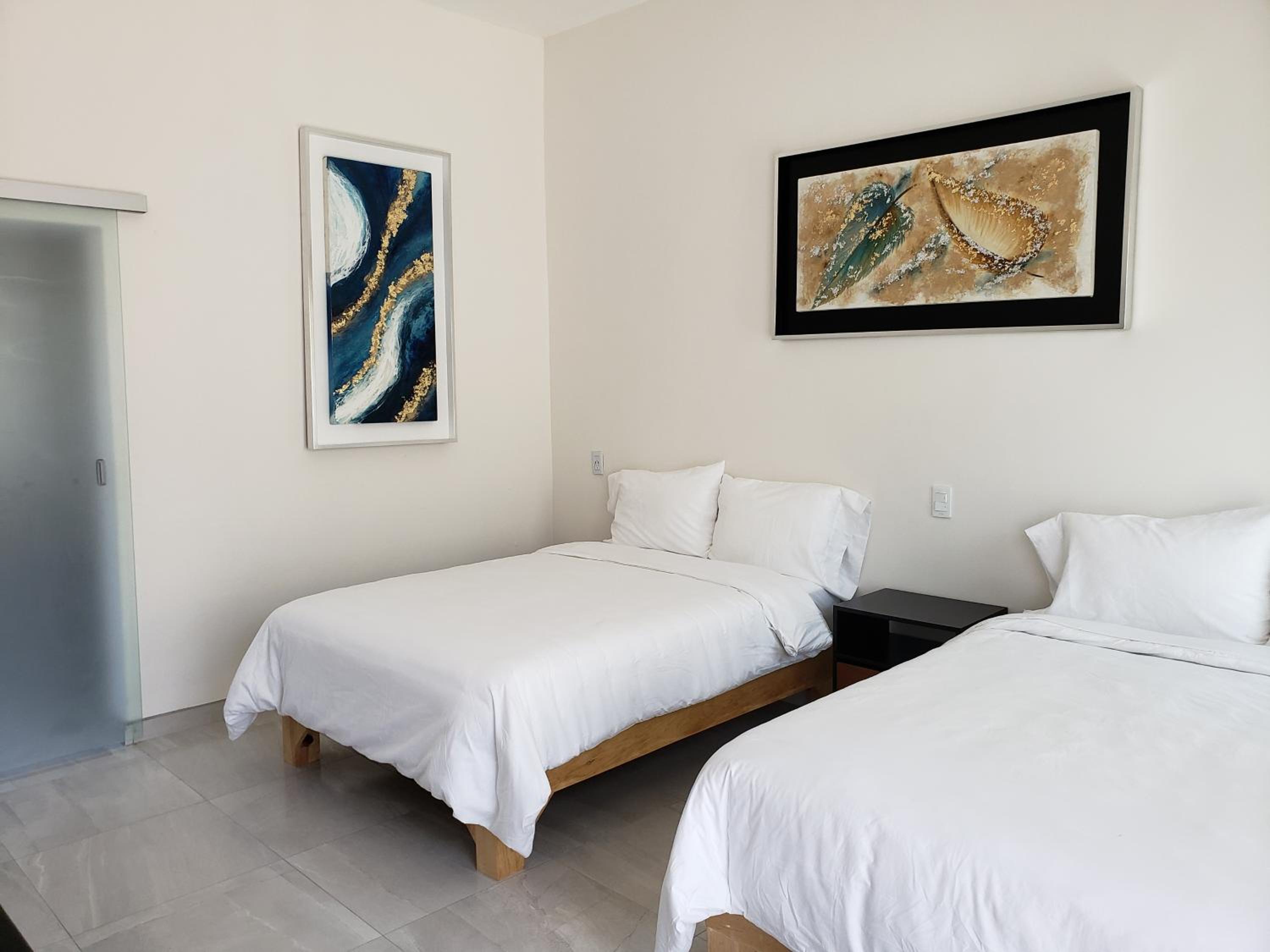 Deluxe Twin Room photo 2