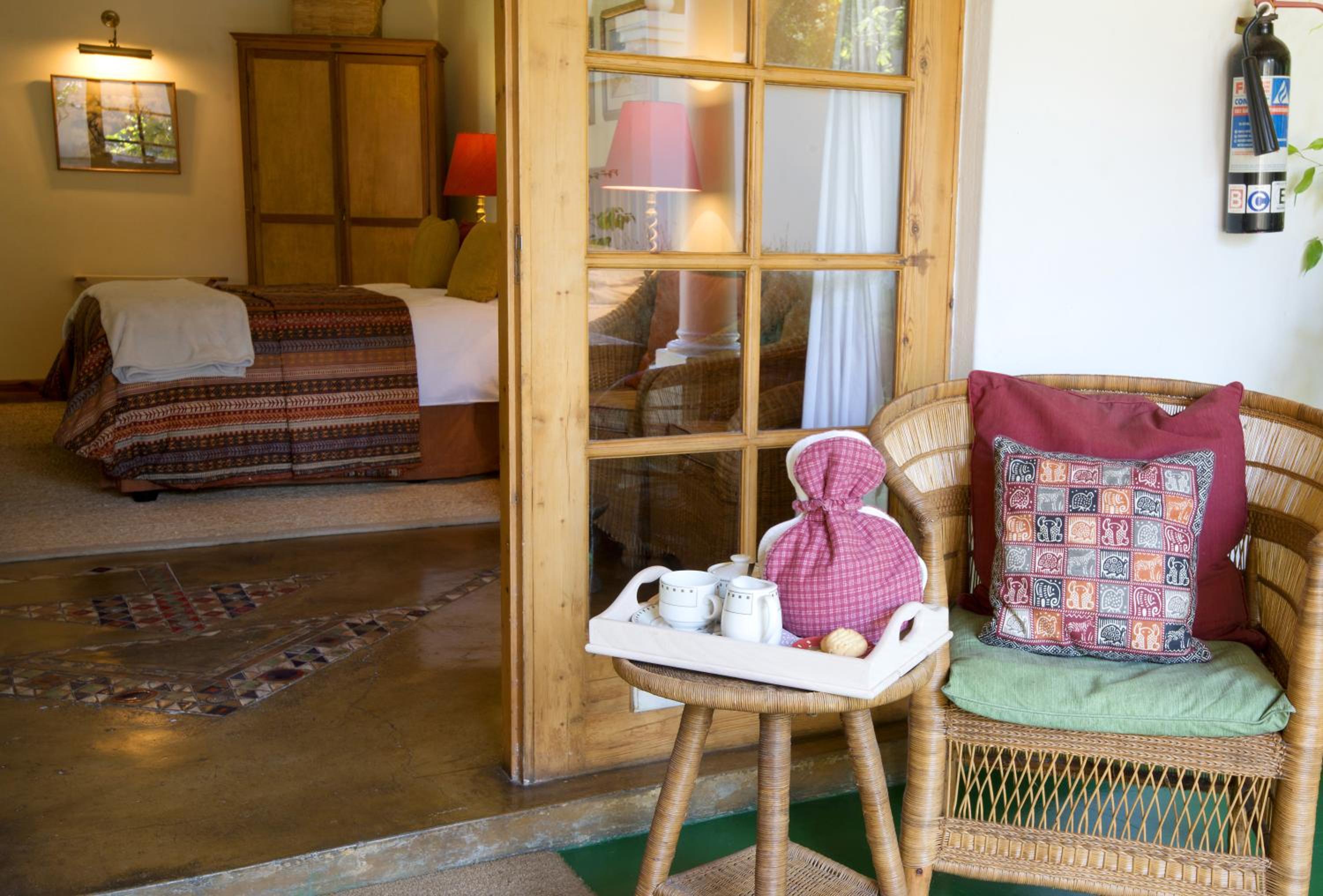 Queen Room with Garden View photo 2