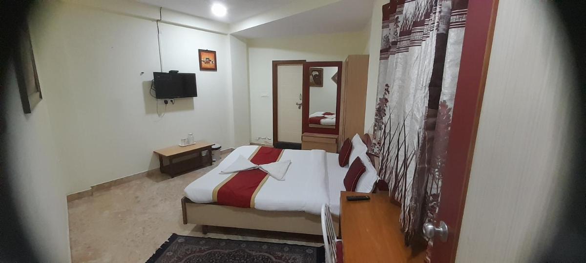 Classic Triple Room - Photo 6