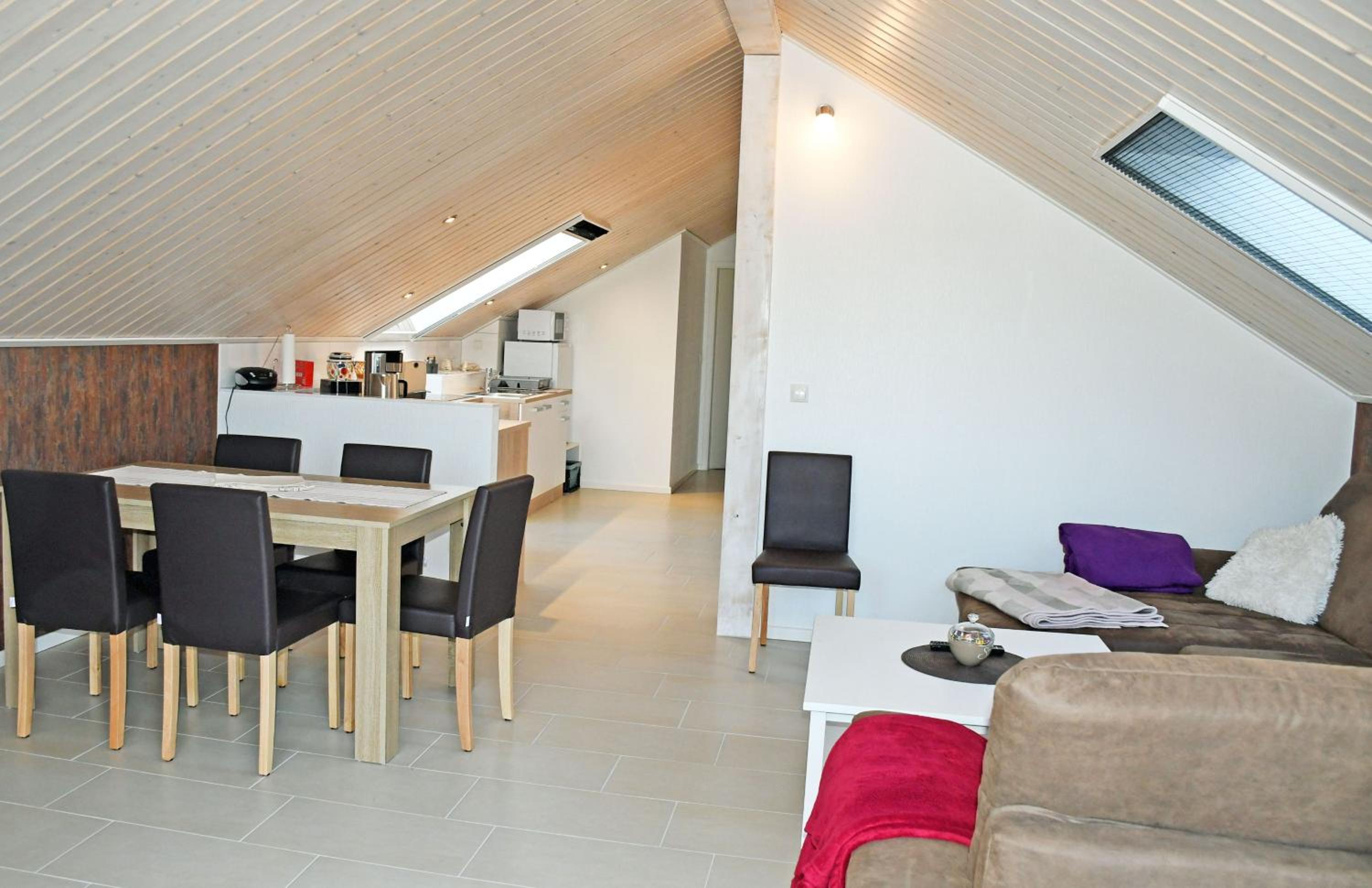 Three-Bedroom Apartment with Balcony and Terrace photo 1
