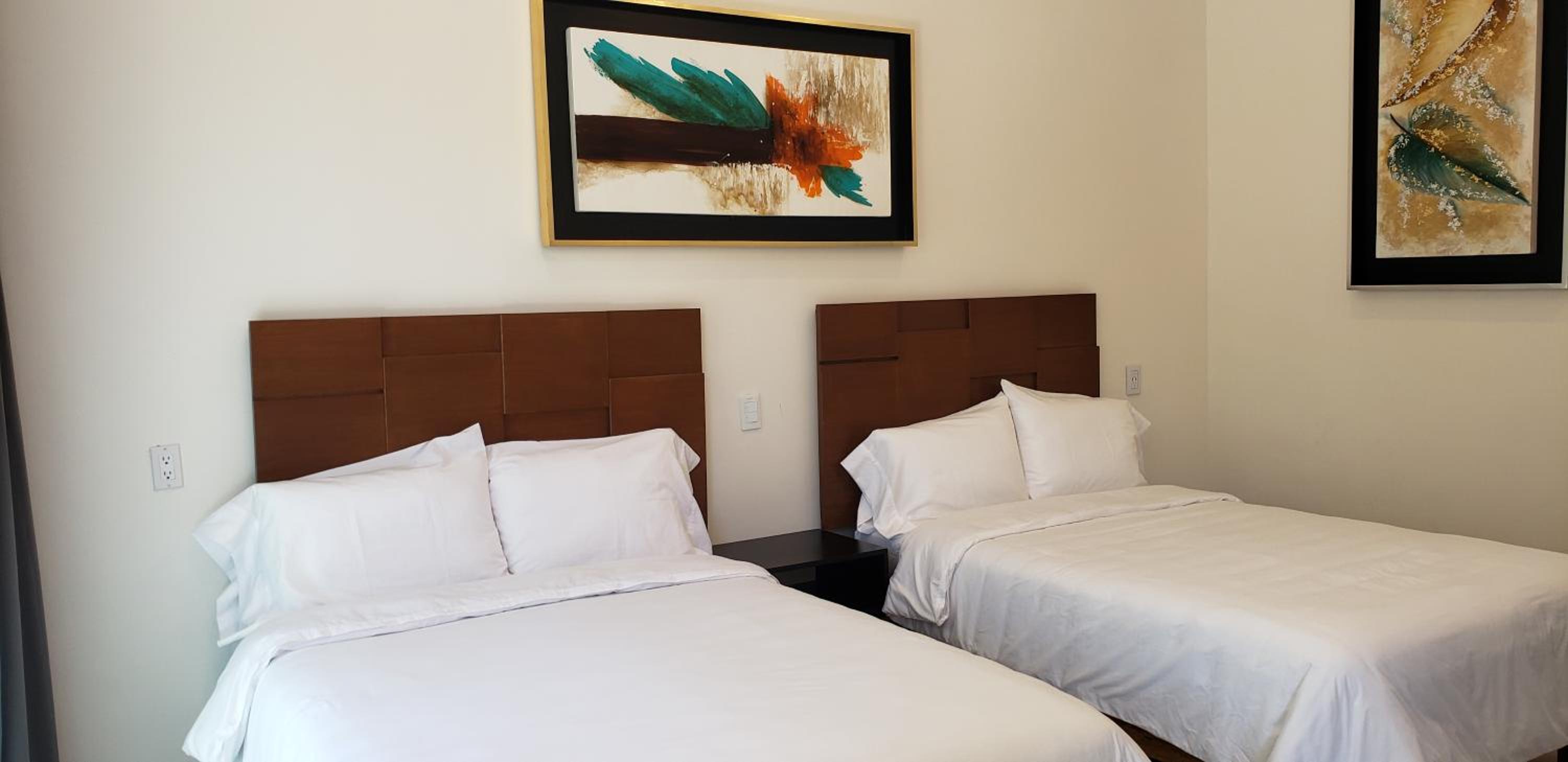 Deluxe Twin Room - Photo 11