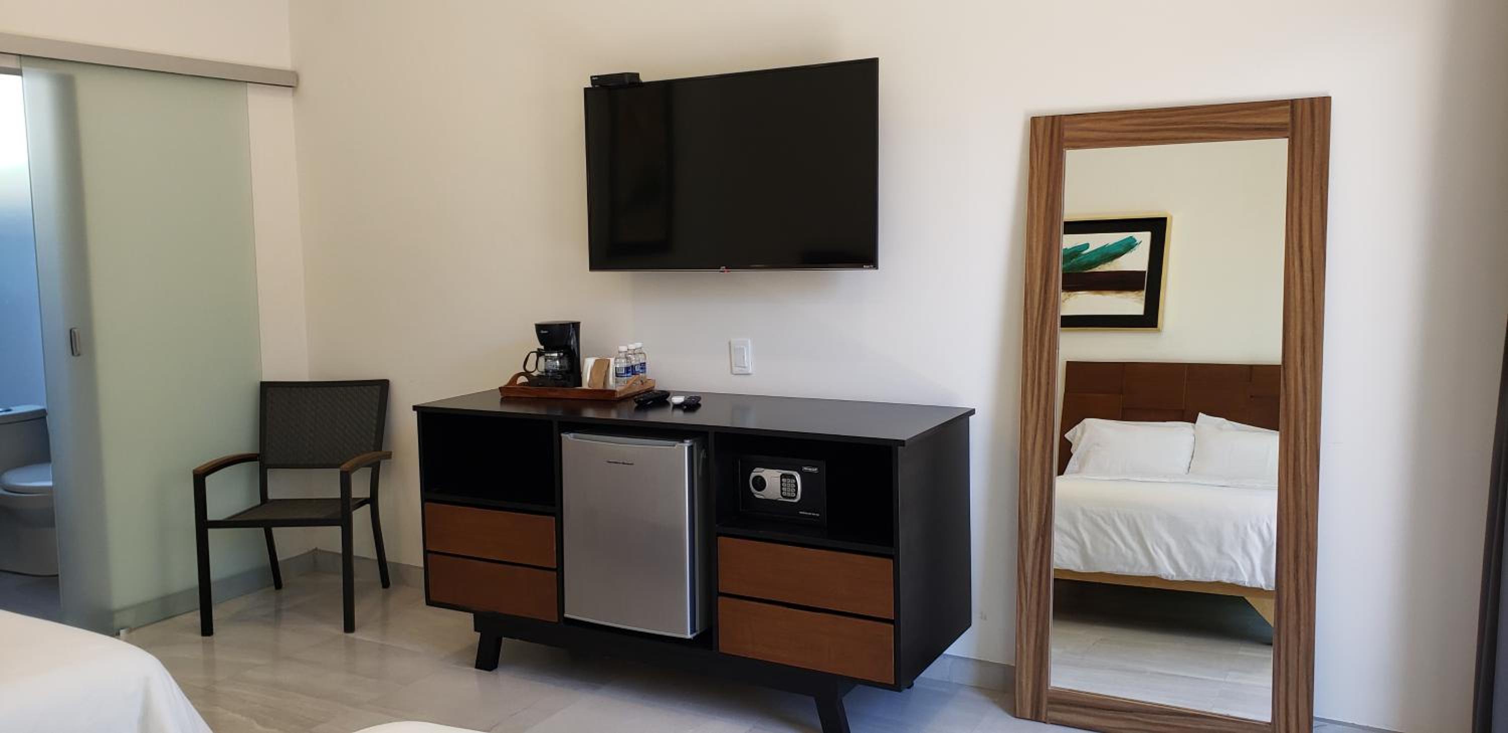 Deluxe Twin Room photo 2
