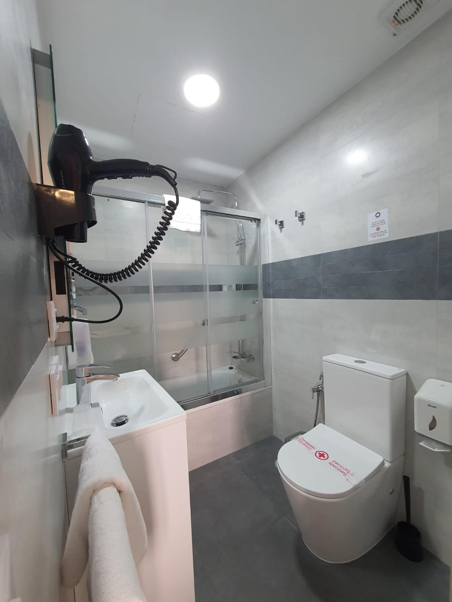 One-Bedroom Family Apartment - Photo 6
