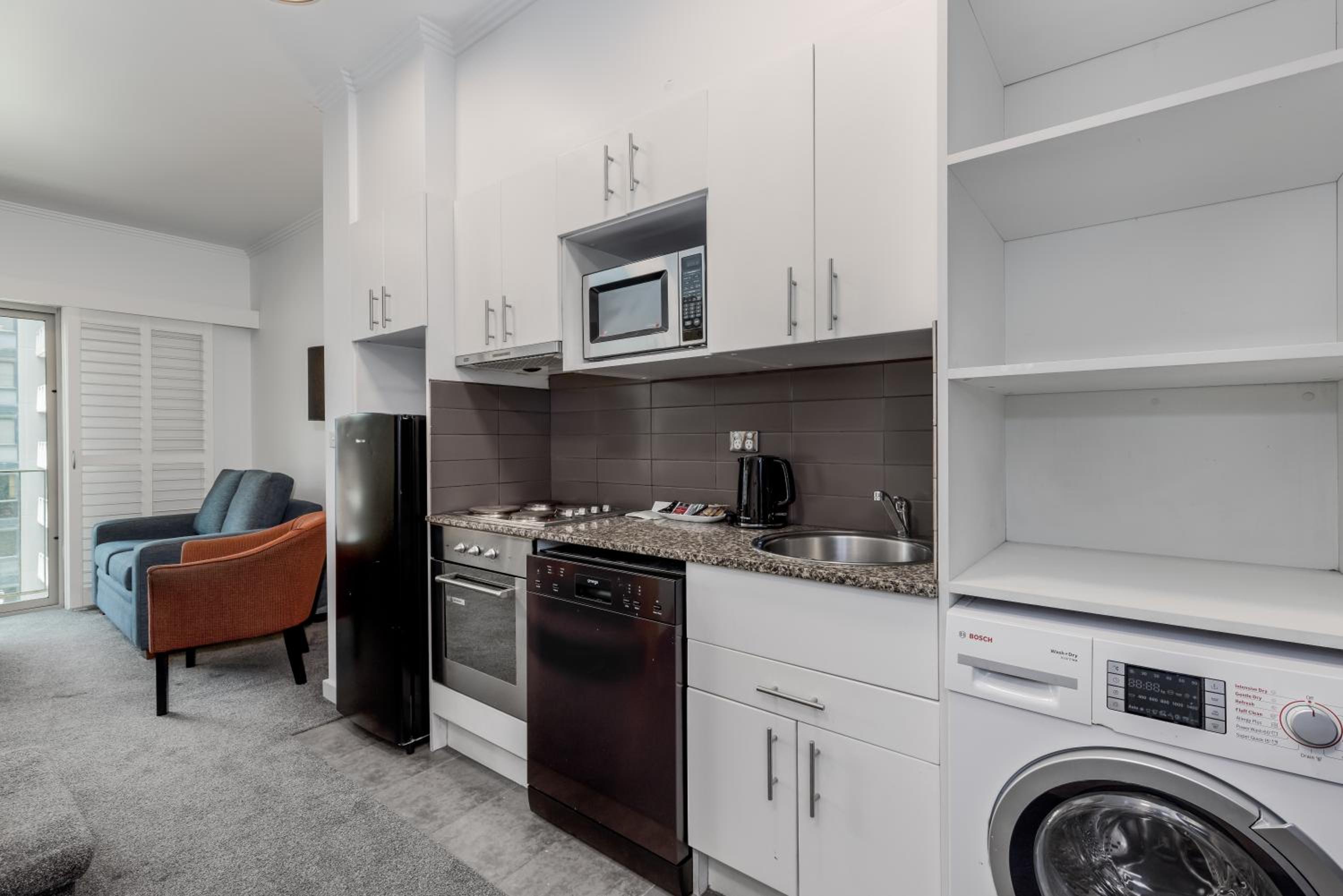 Superior Two-Bedroom Apartment - Photo 3