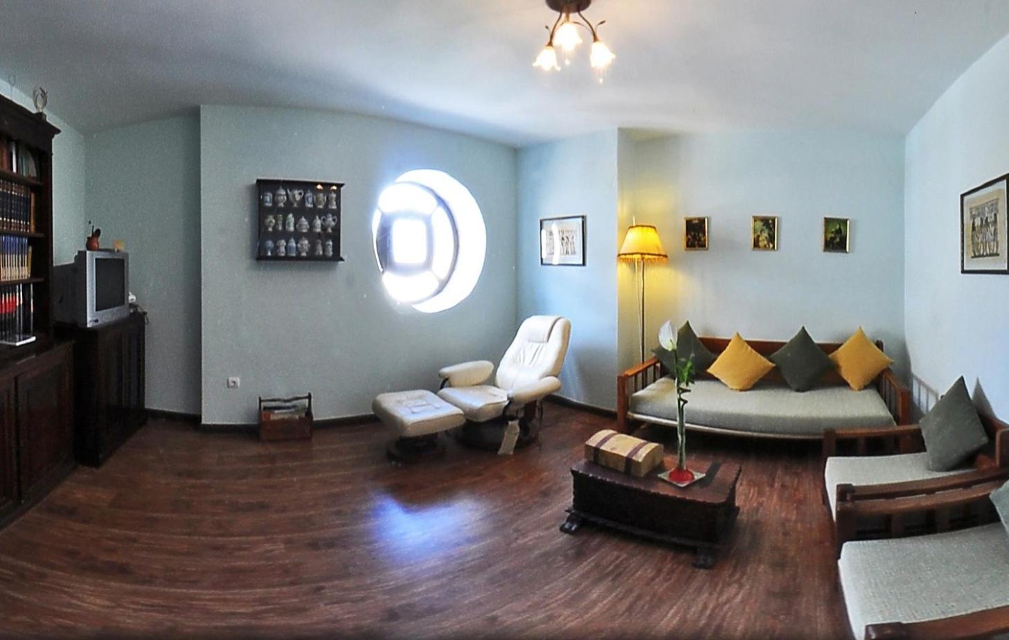 Double Room - Photo 4
