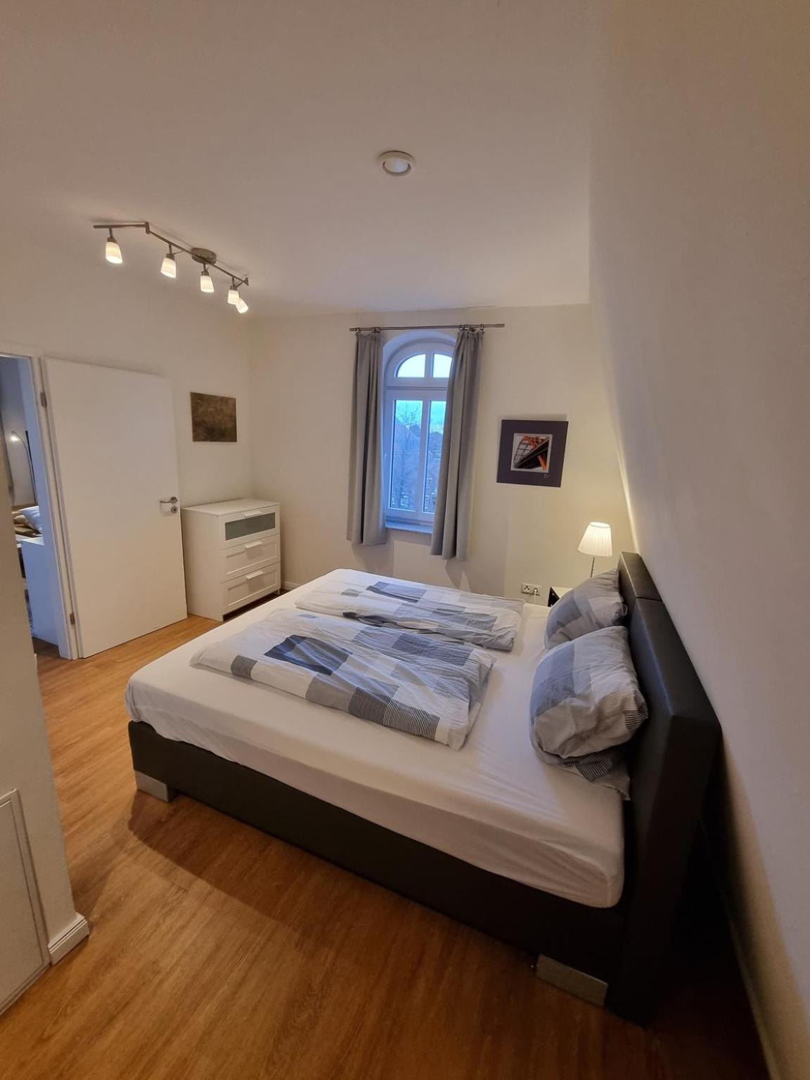 Apartment photo 2