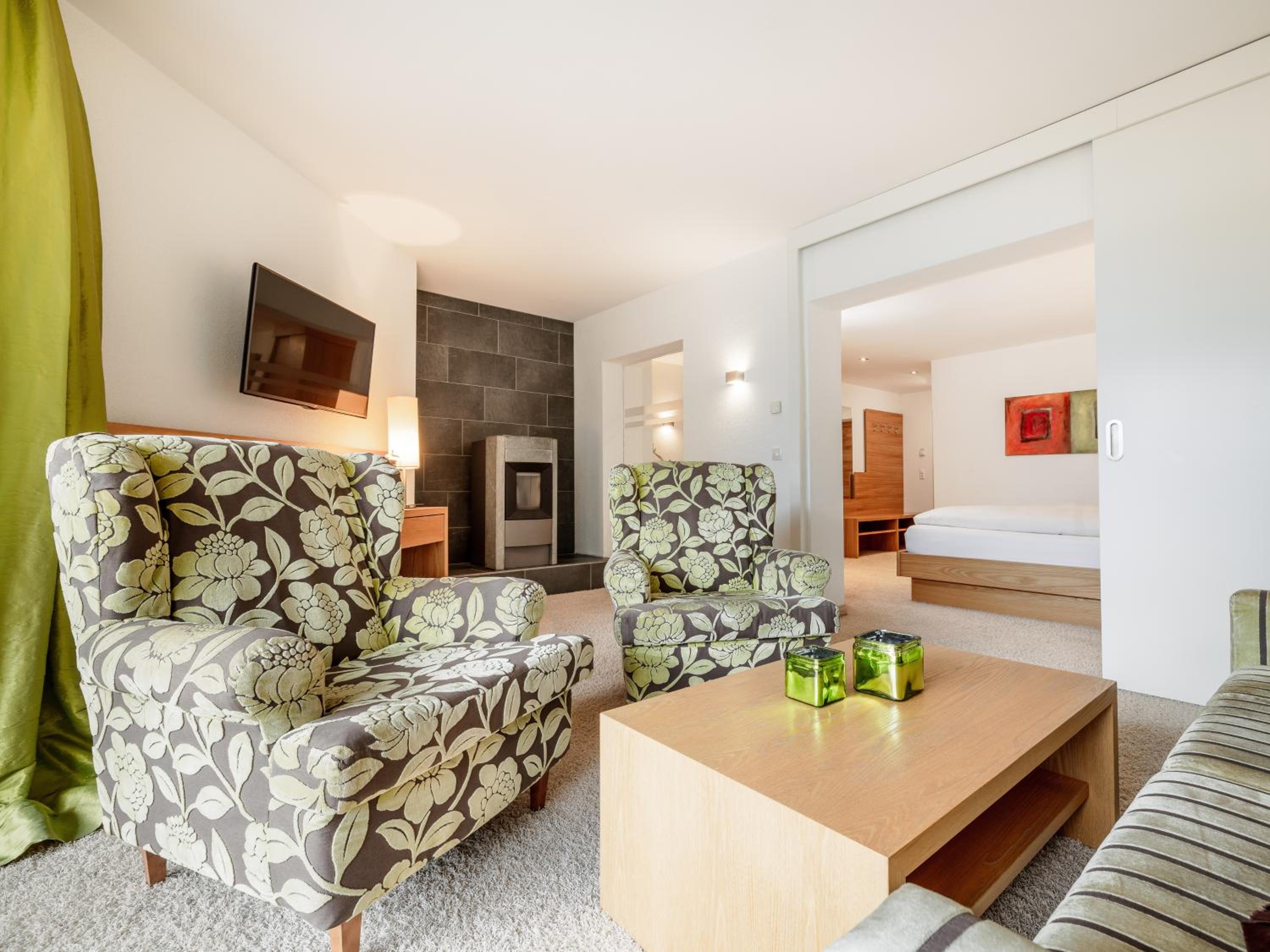 Deluxe Suite photo 3
