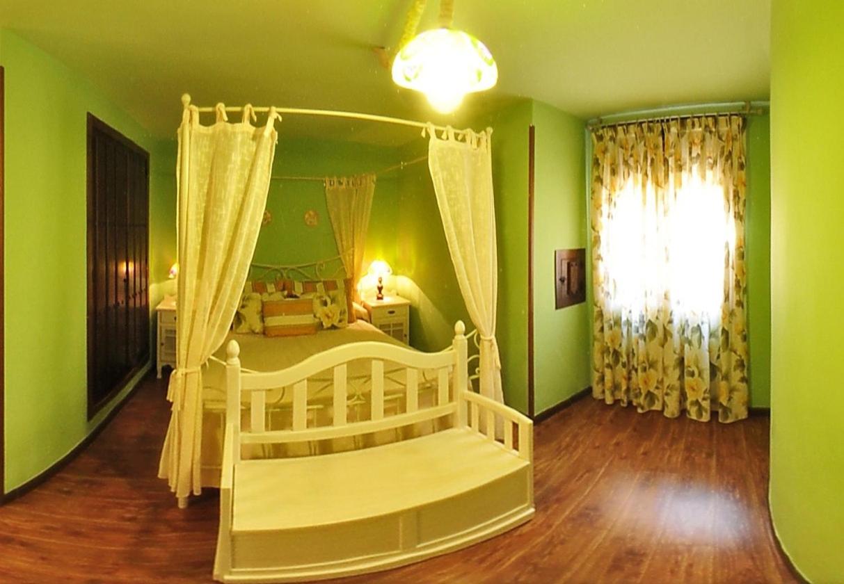 Suite - Photo 3