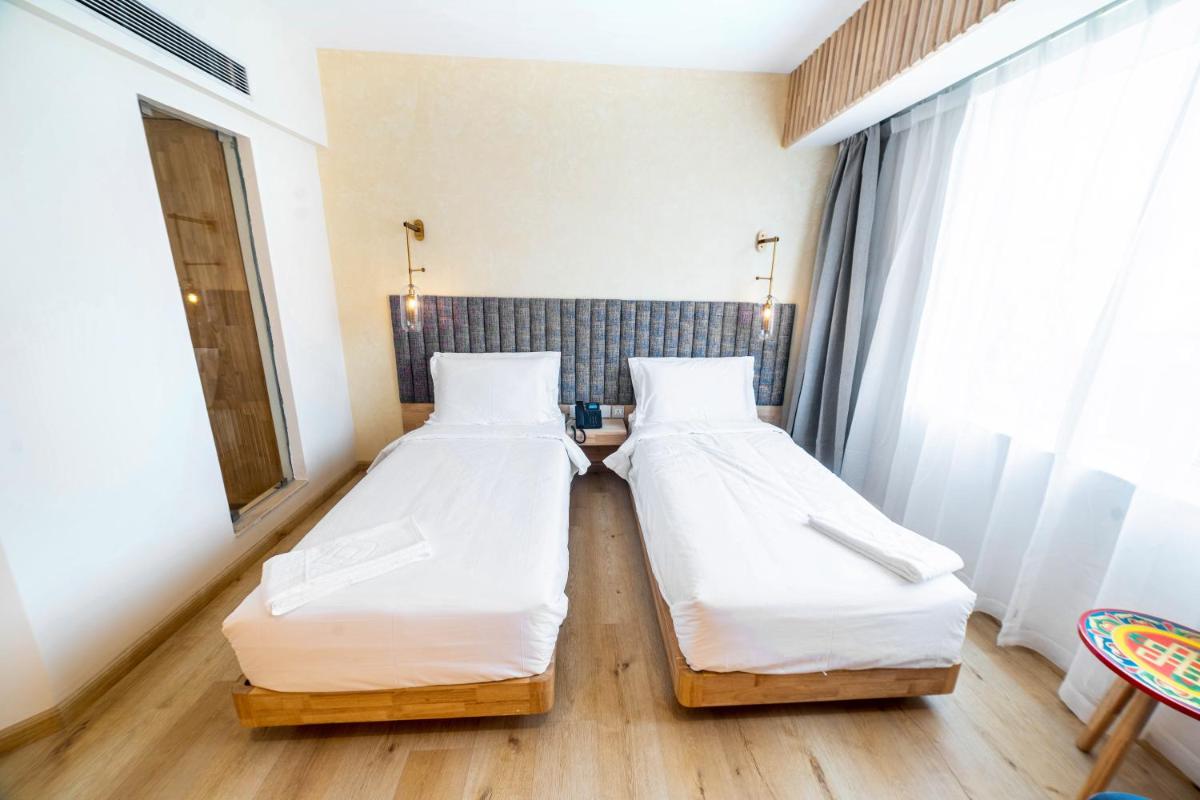 Superior Twin Room photo 2