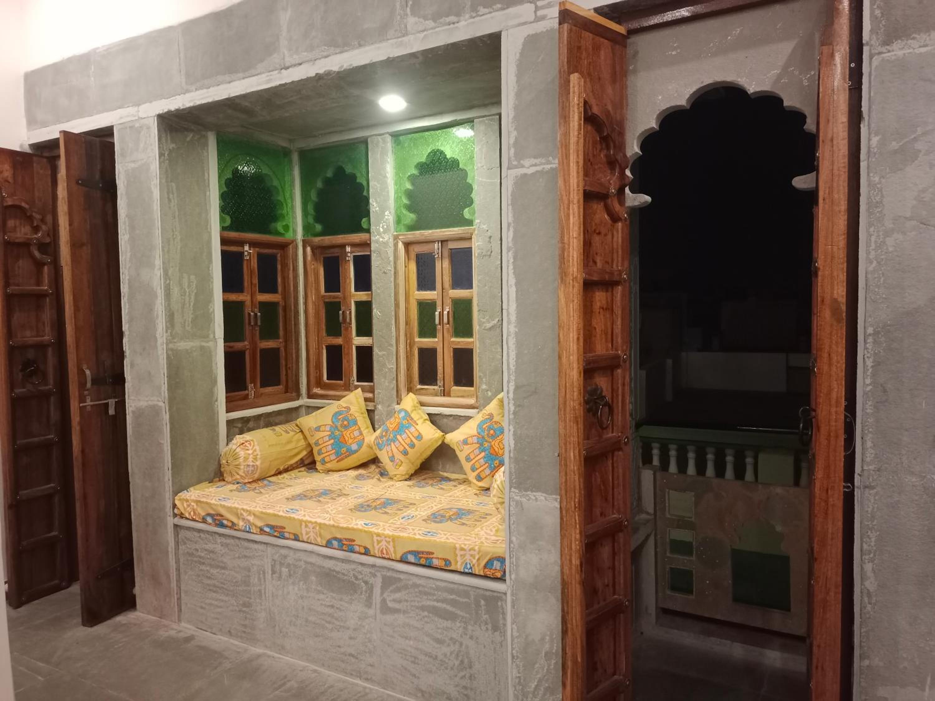 Super Deluxe Room - Photo 8
