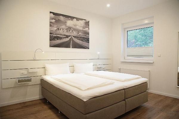 Double Room - Photo 7