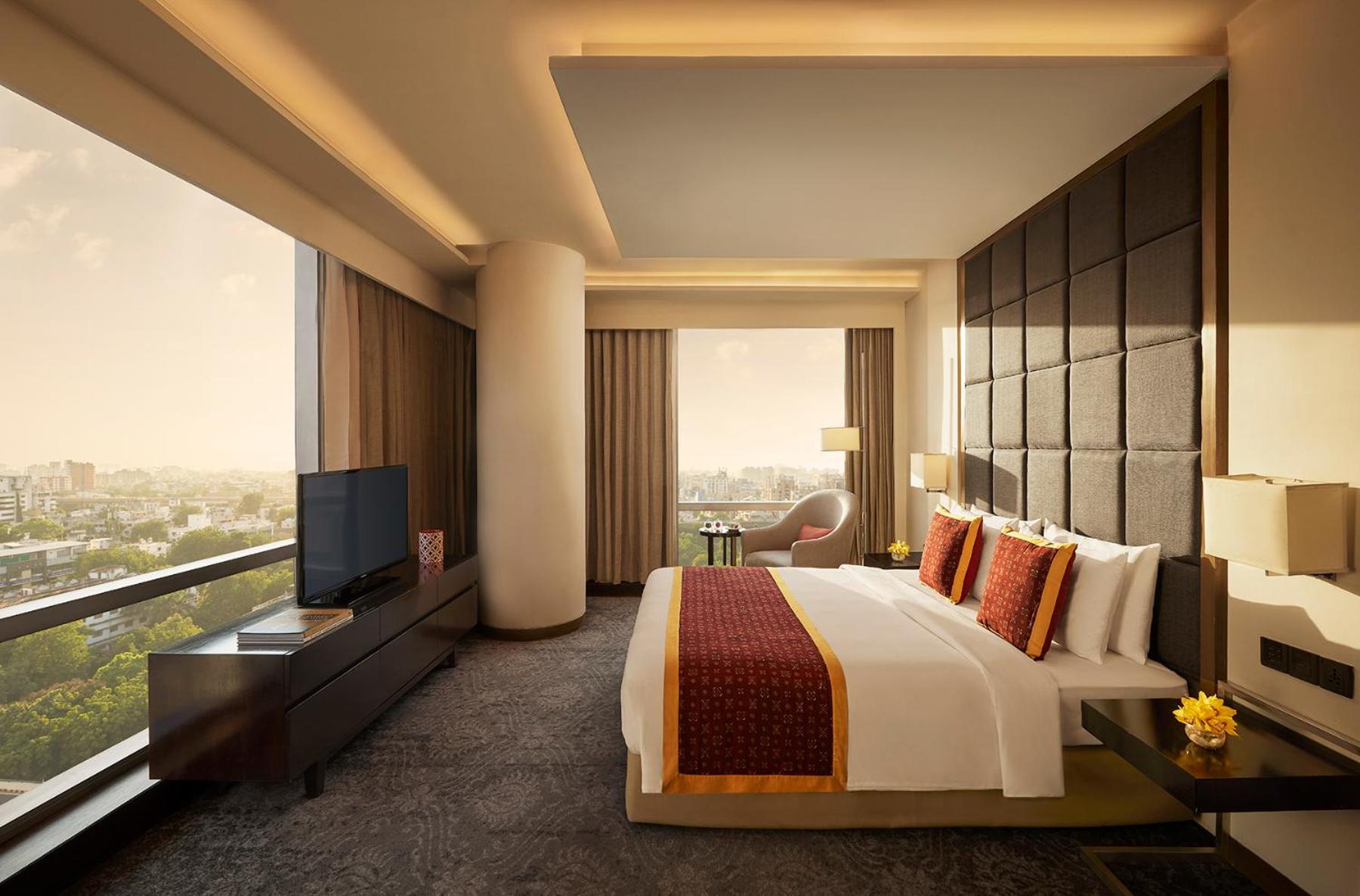 King Suite |  15% discount on Spa & 20% discount on F&B (Till 31st Oct) - Photo 7