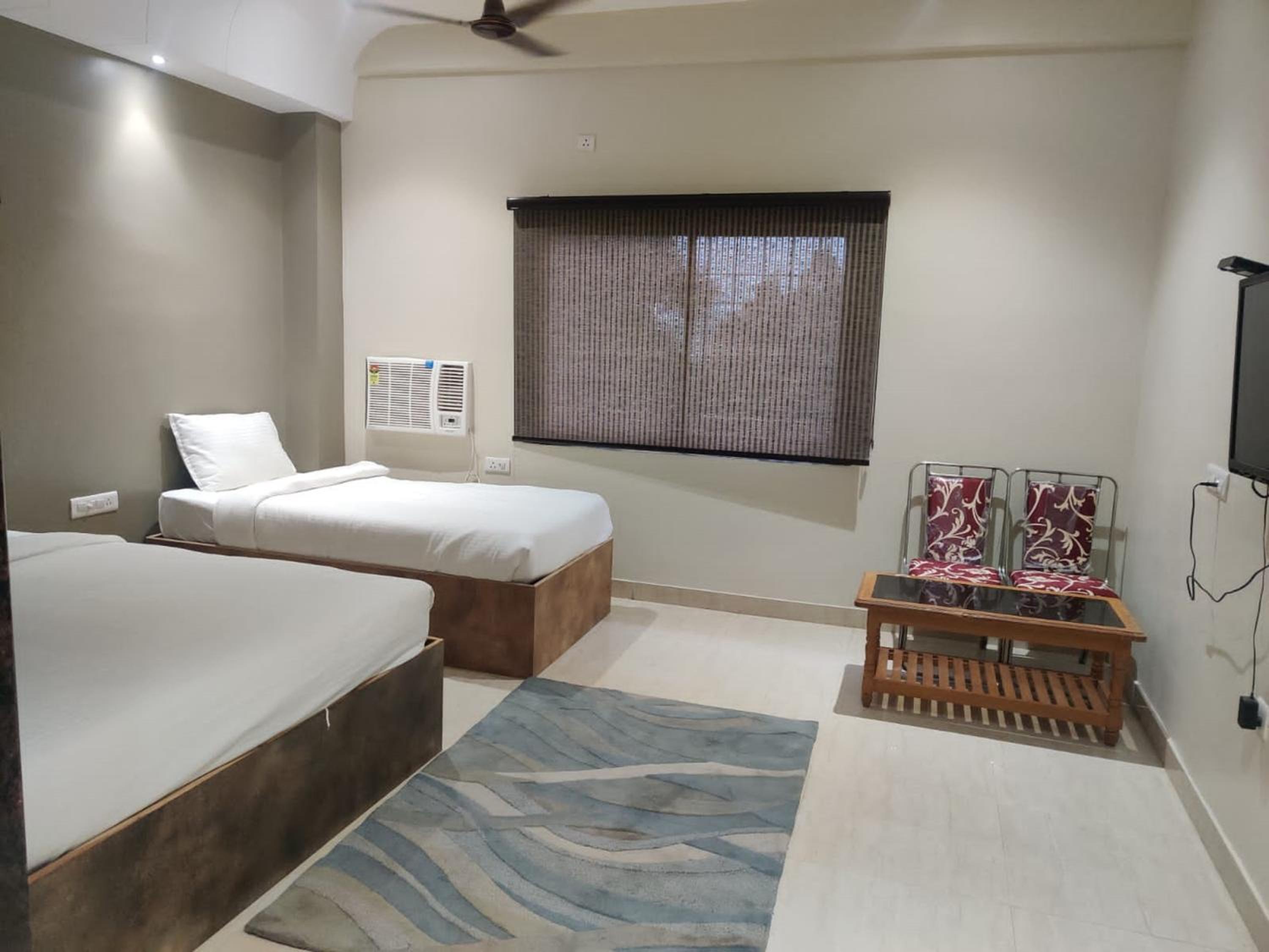 Deluxe Triple Room - Photo 4