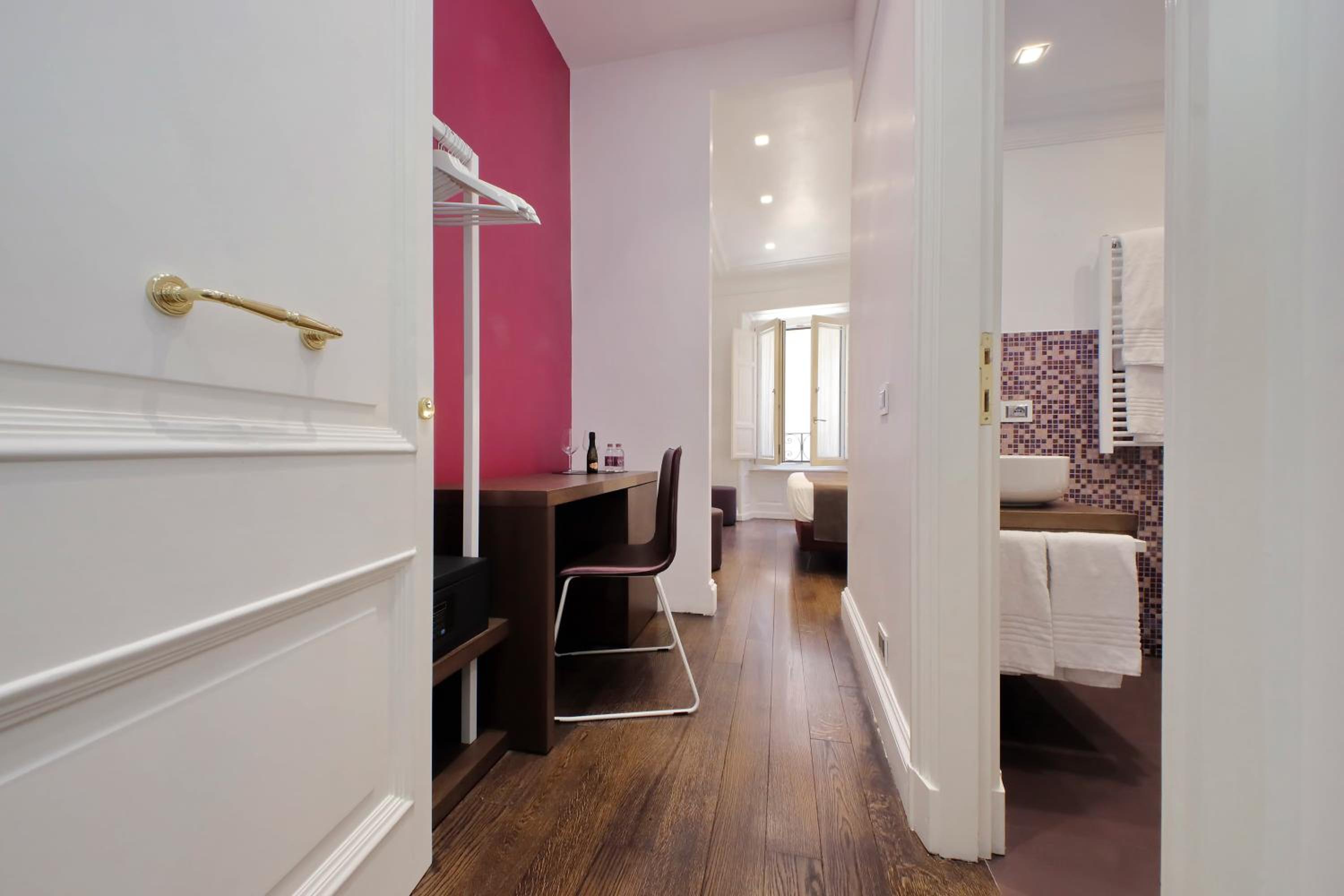 King Room photo 3