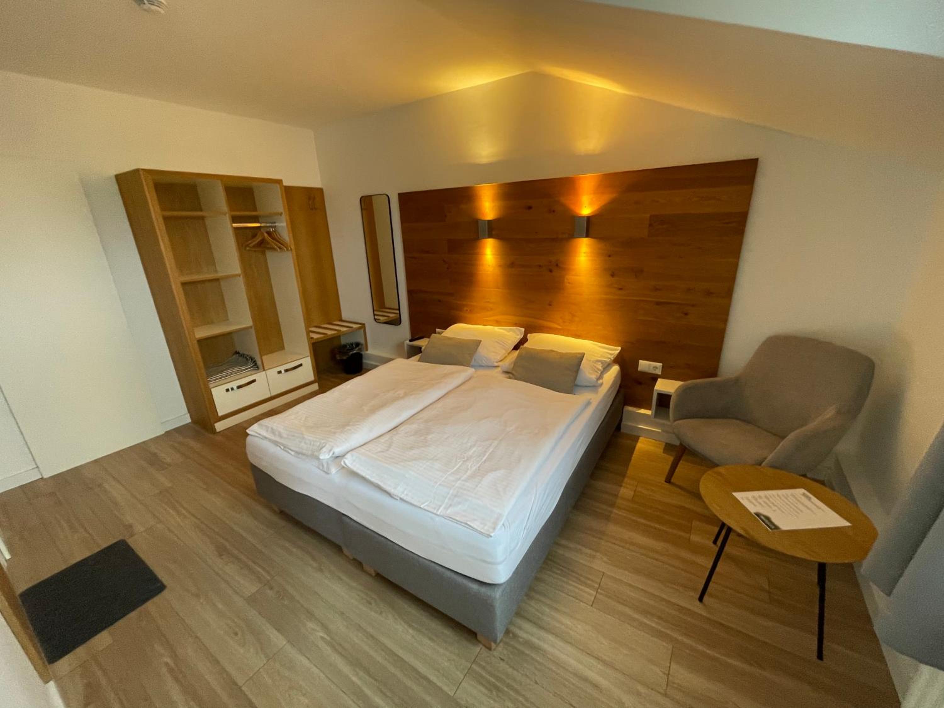 Apartment with Balcony photo 1
