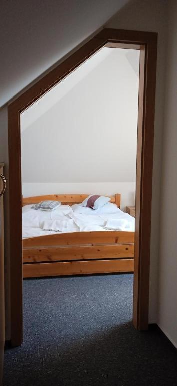 Small Double Room photo 1