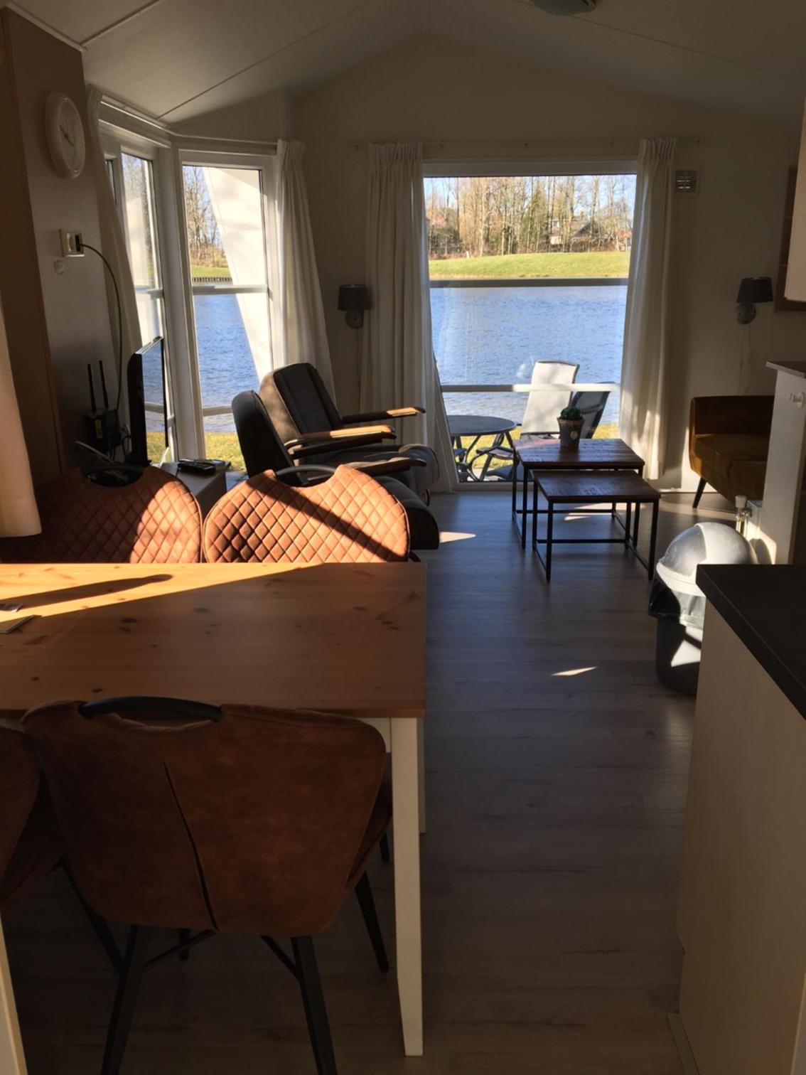 Apartment photo 2