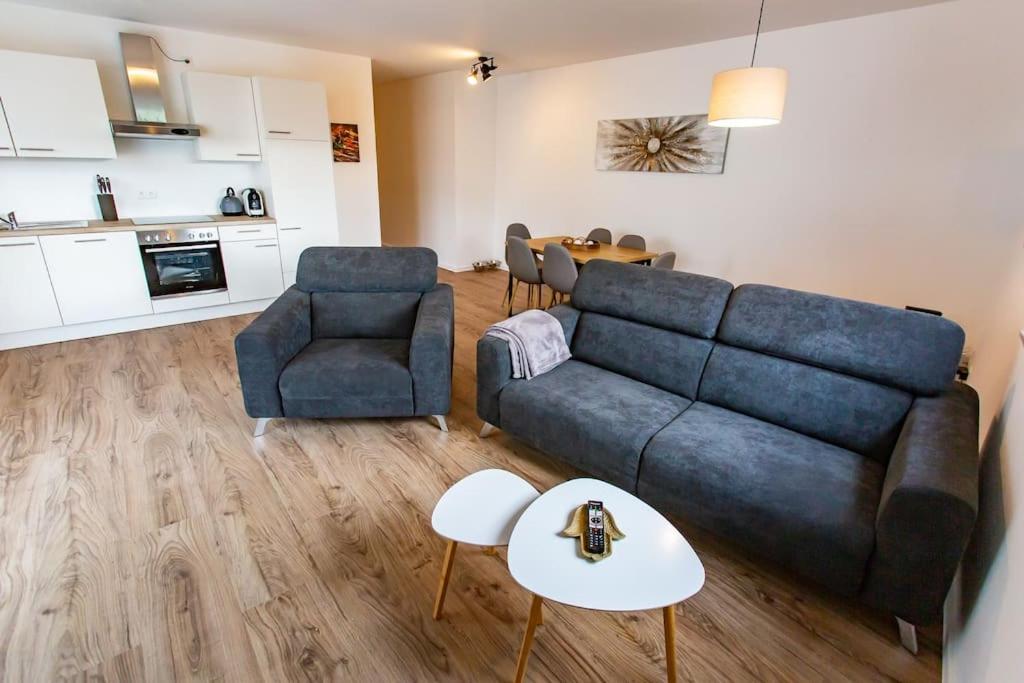 Three-Bedroom Apartment photo 1