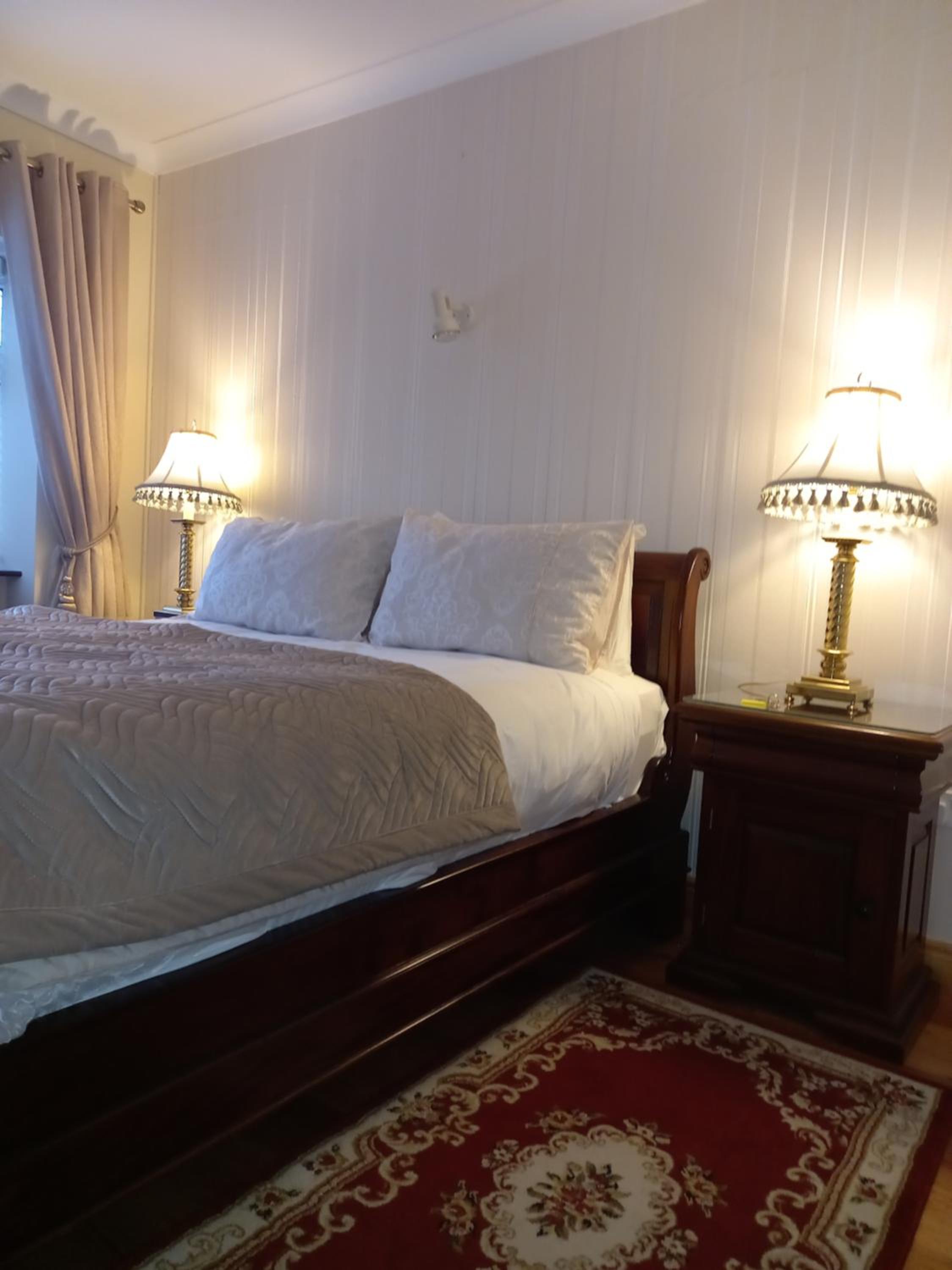 Superior King Room - Photo 22