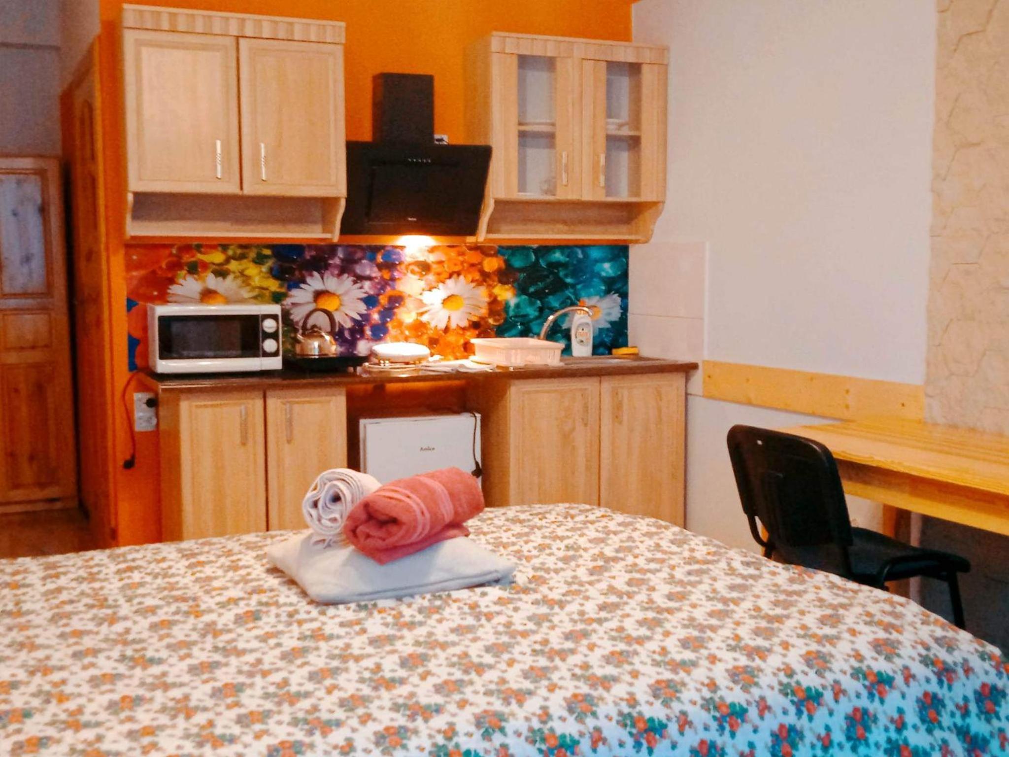 Executive Suite - Photo 4