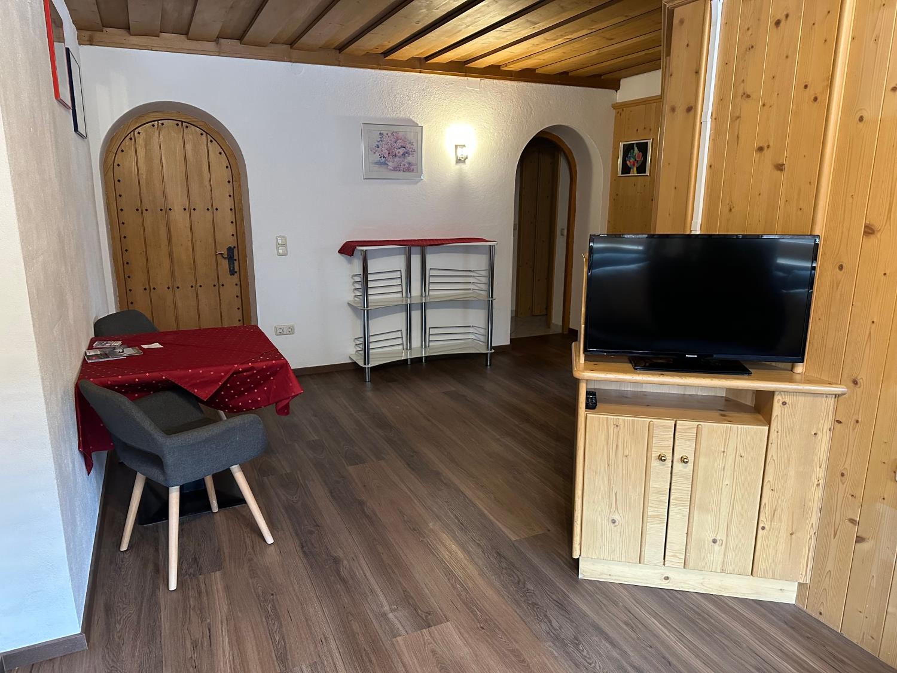 Suite (4-5 Adults) photo 1