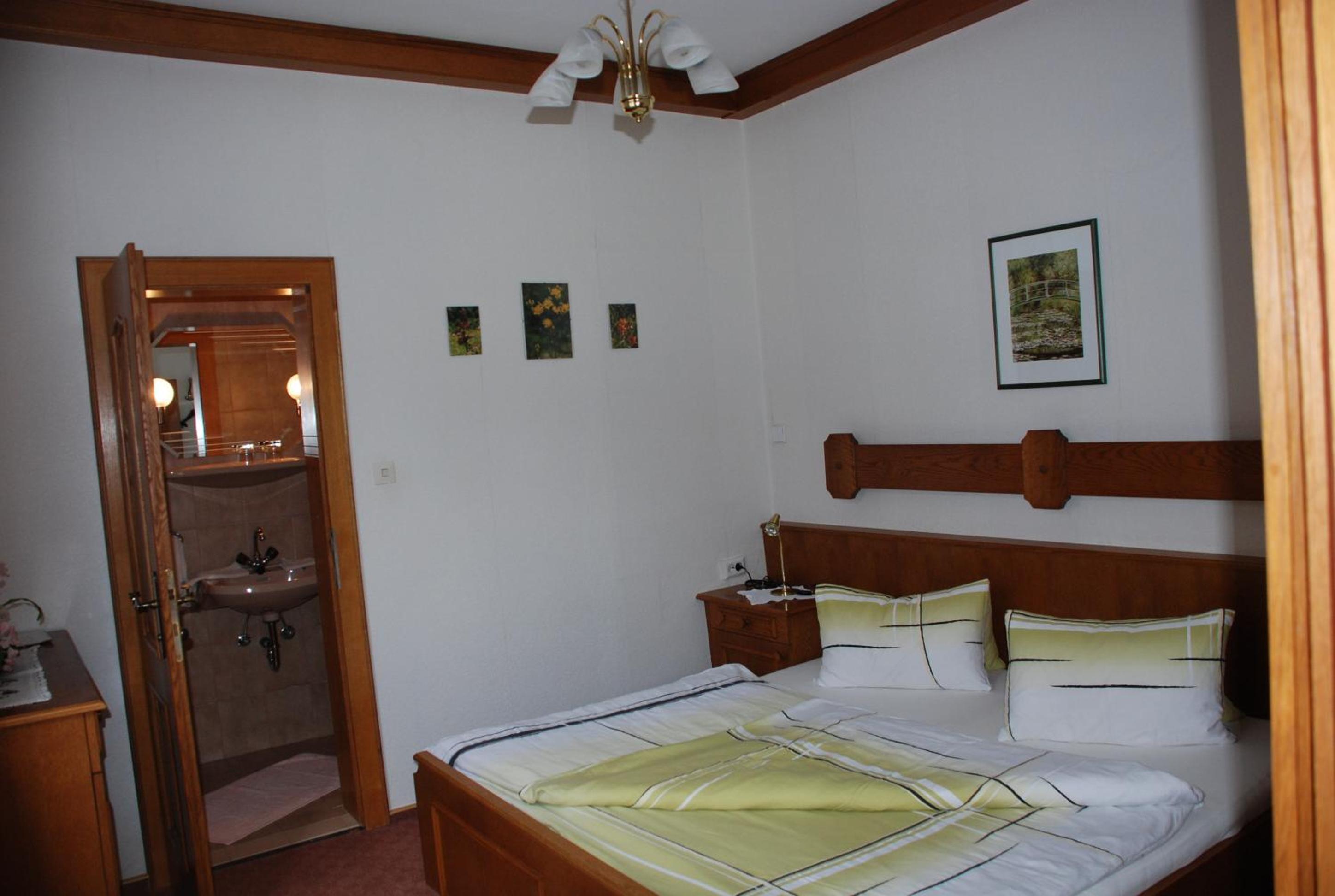 Apartment with Terrace photo 3