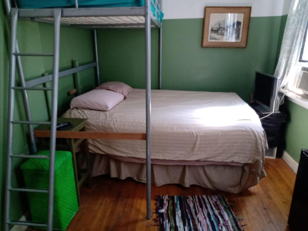 Apartment photo 2