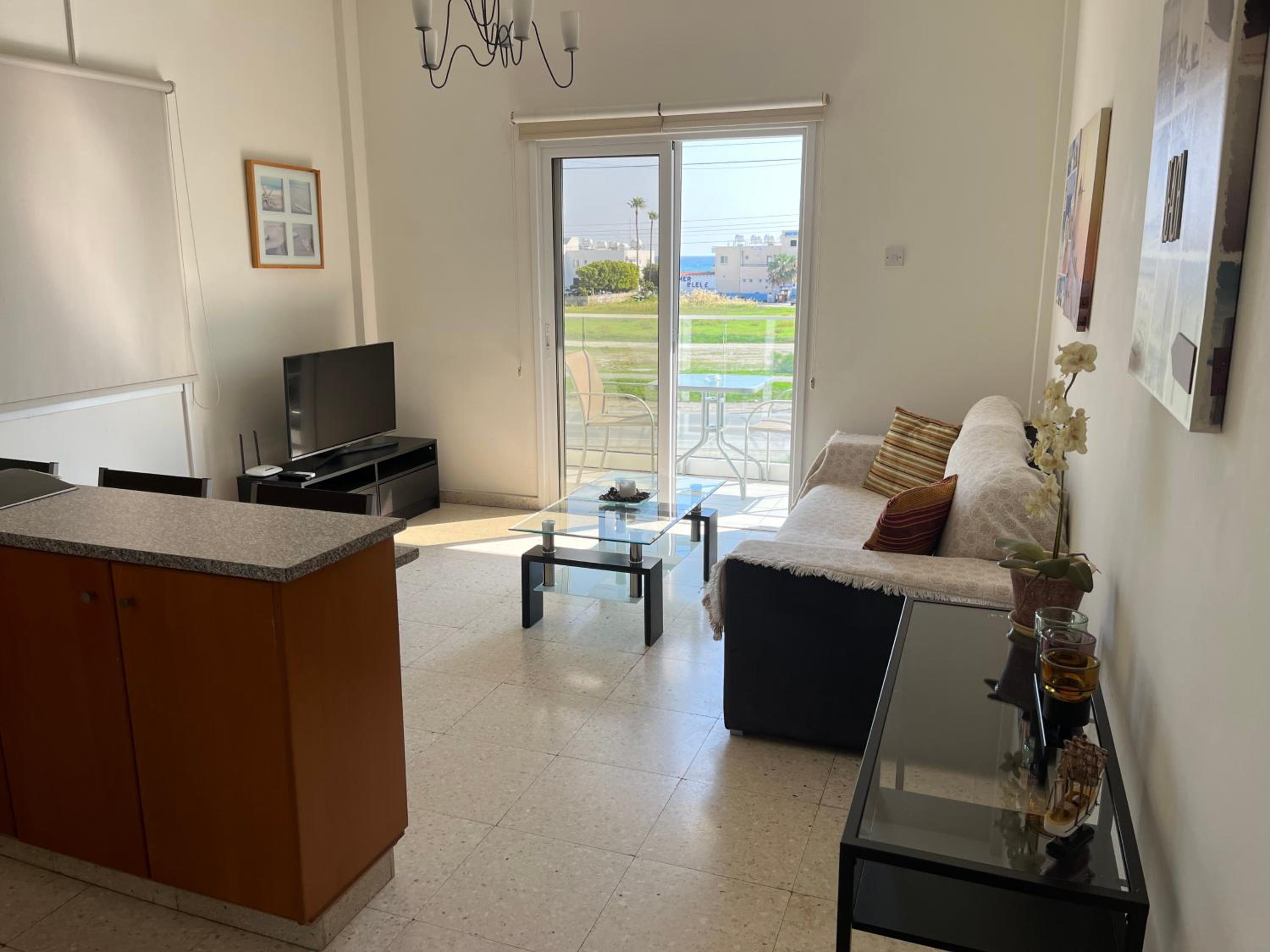 Apartment with Sea View photo 2