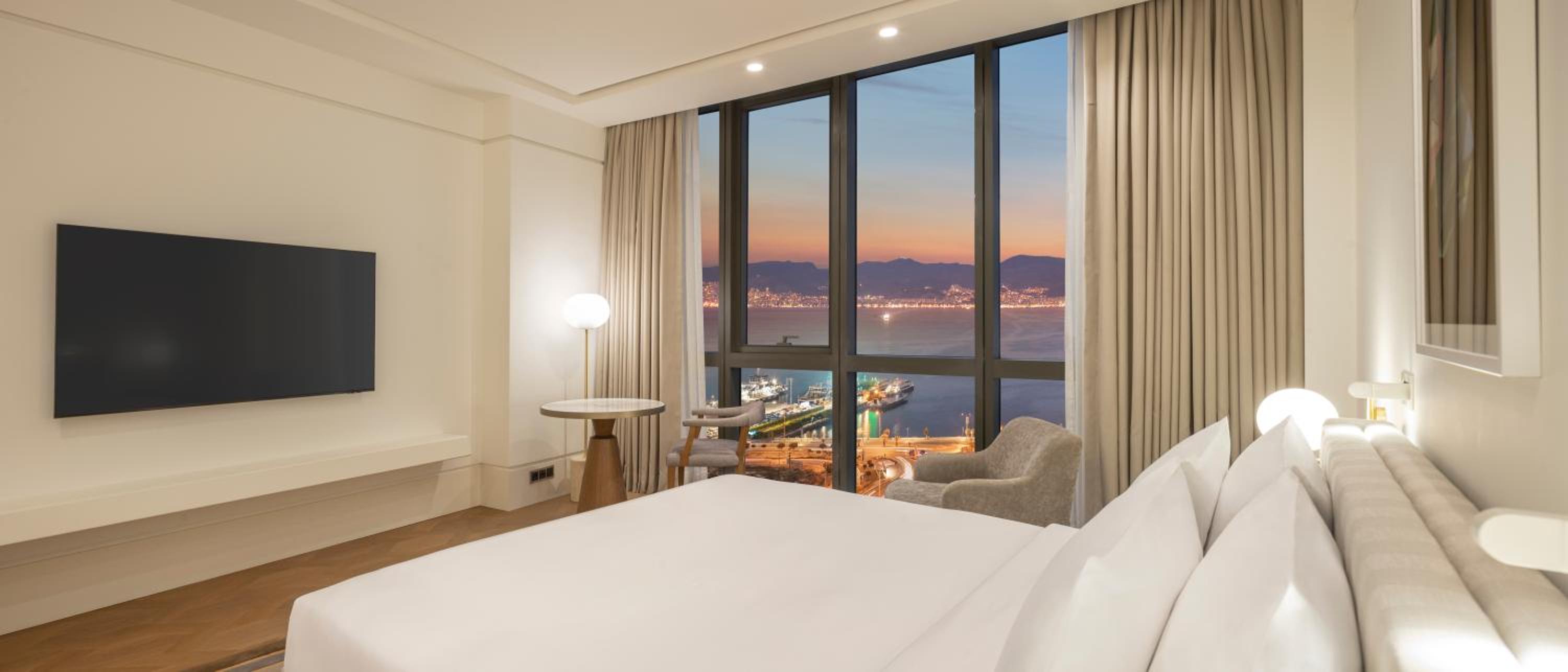 King Room