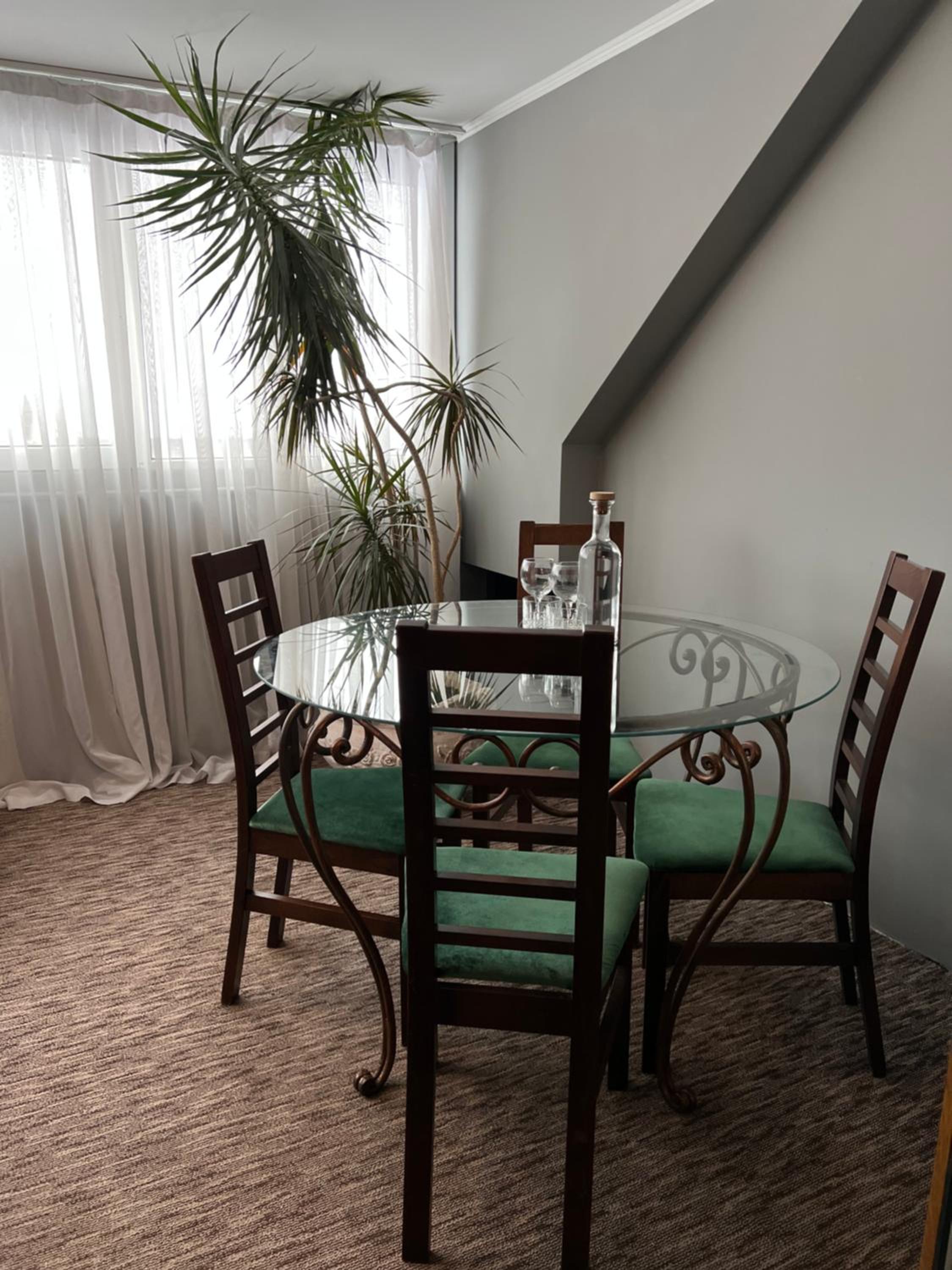 Family Room photo 2
