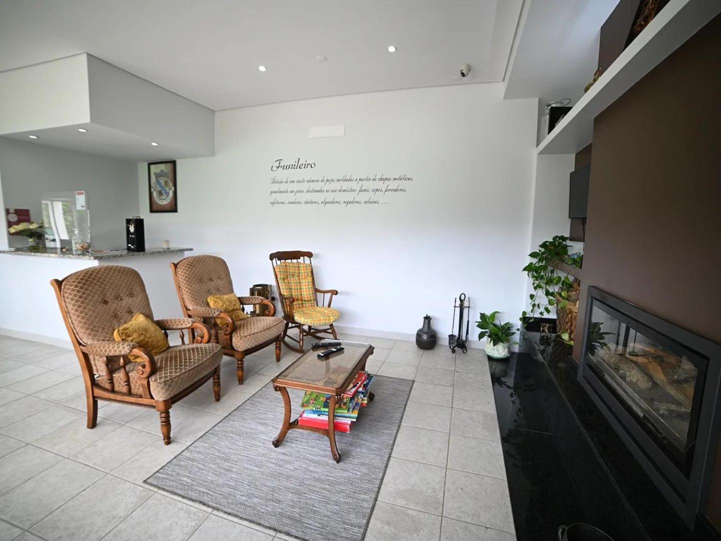 Double Room - Photo 7