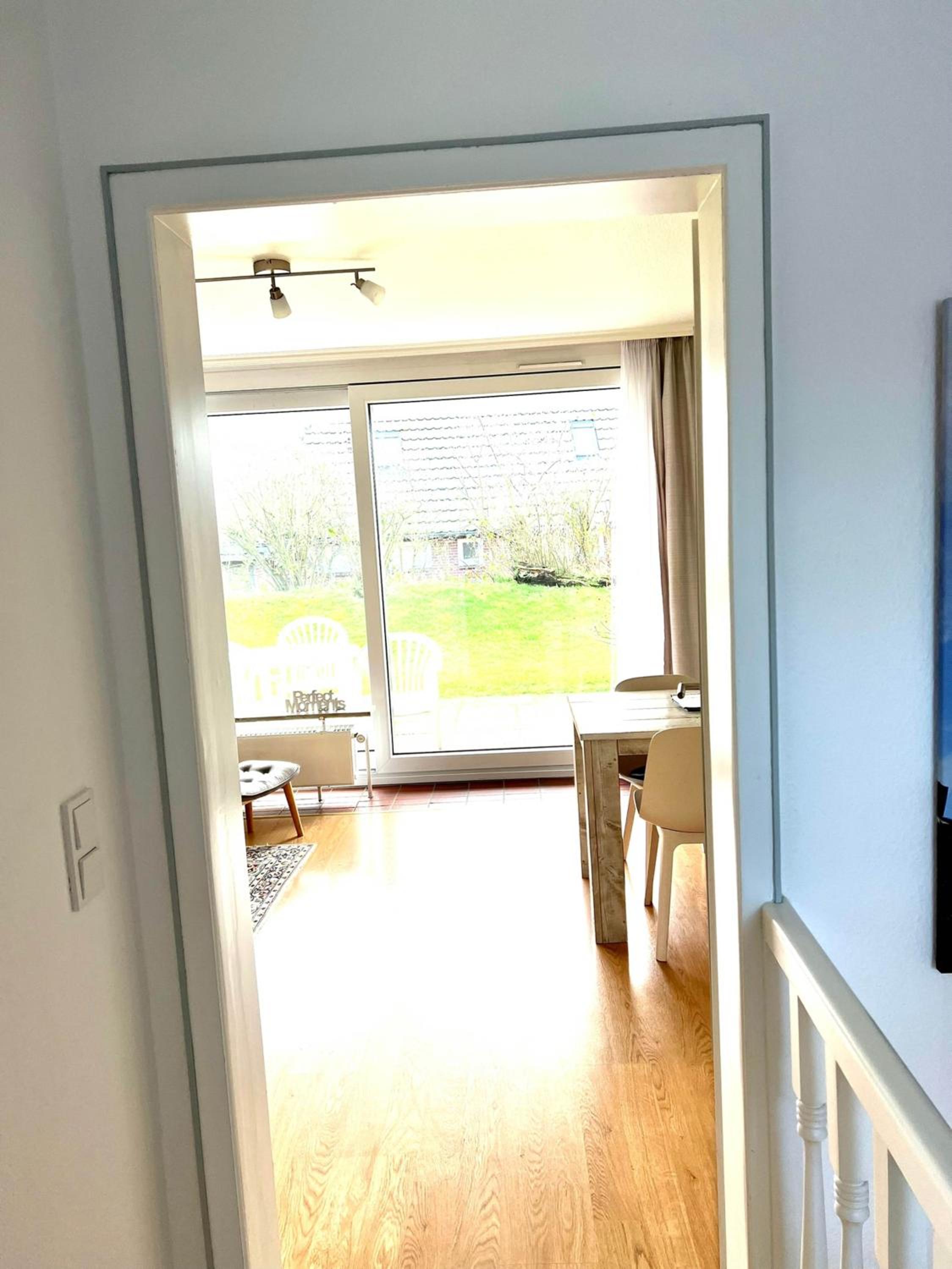 Apartment with Terrace - Photo 24